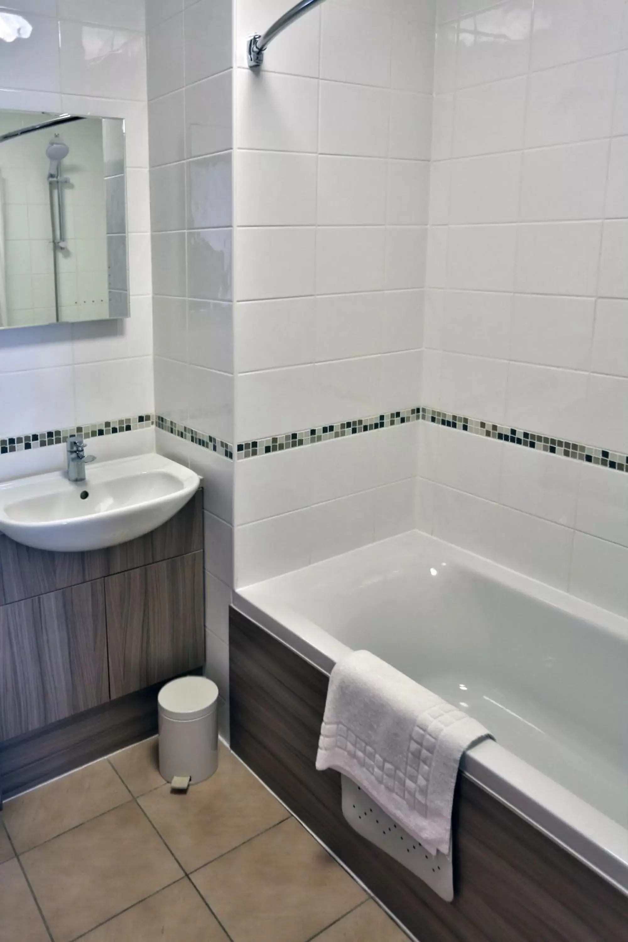 Bathroom in Best Western Plus Ullesthorpe Court Hotel & Golf Club