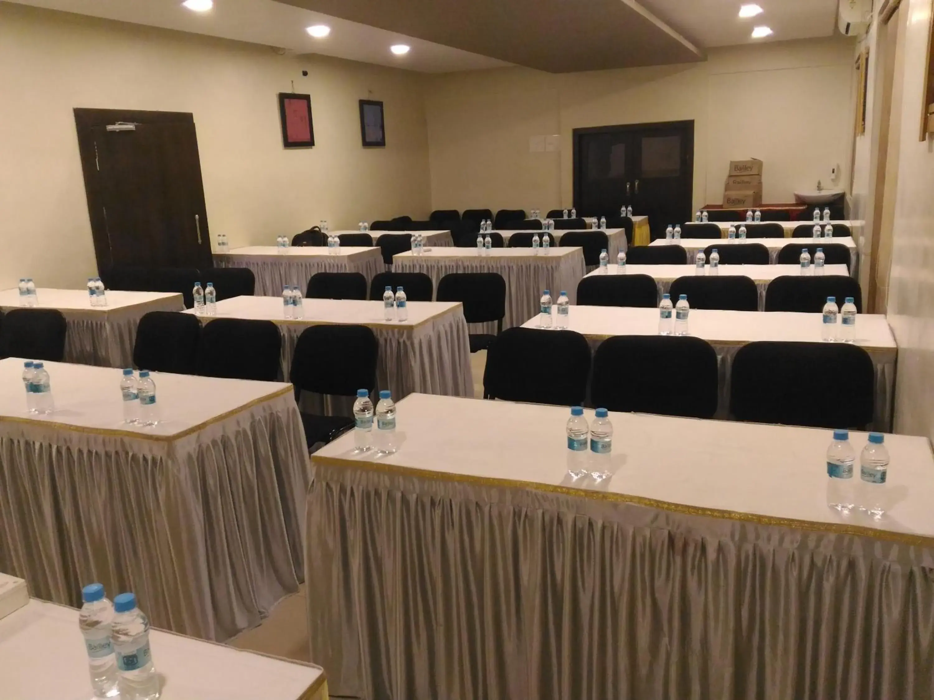 Meeting/conference room in Hotel Rama Heritage
