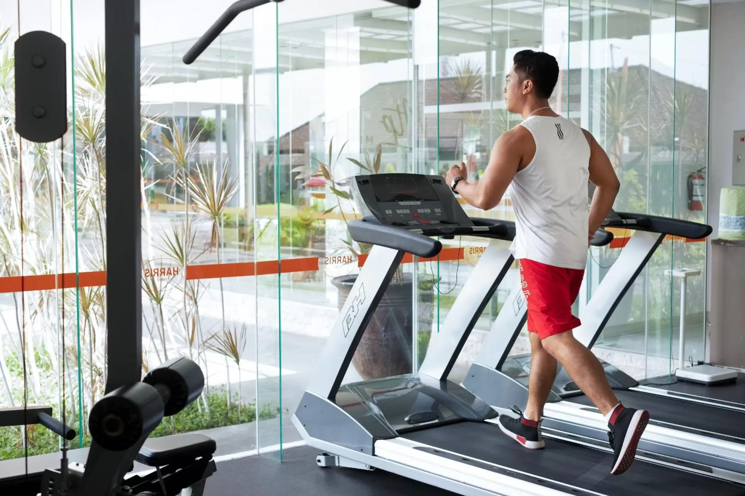 Fitness centre/facilities, Fitness Center/Facilities in HARRIS Hotel and Conventions Denpasar Bali