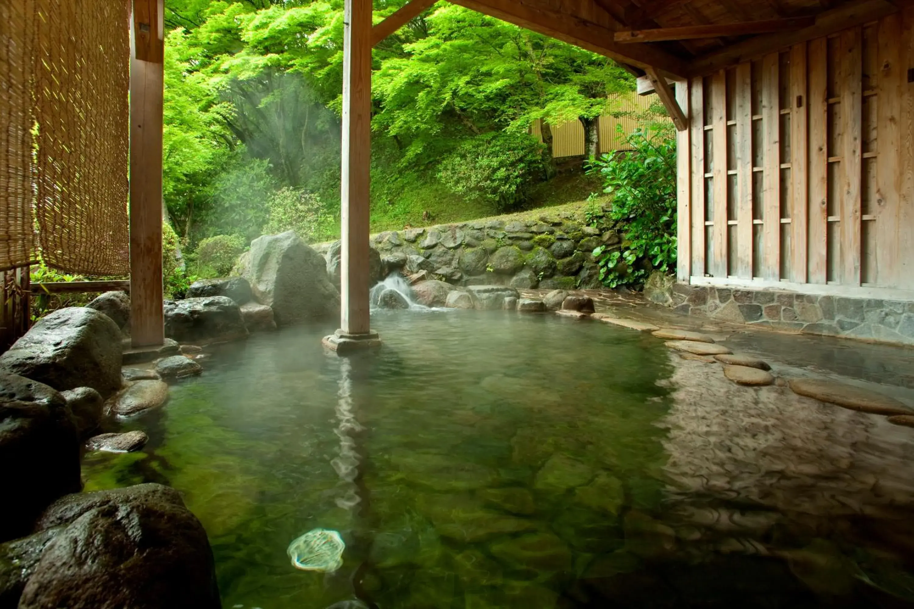 Hot Spring Bath in Ryochiku Bettei Hotel