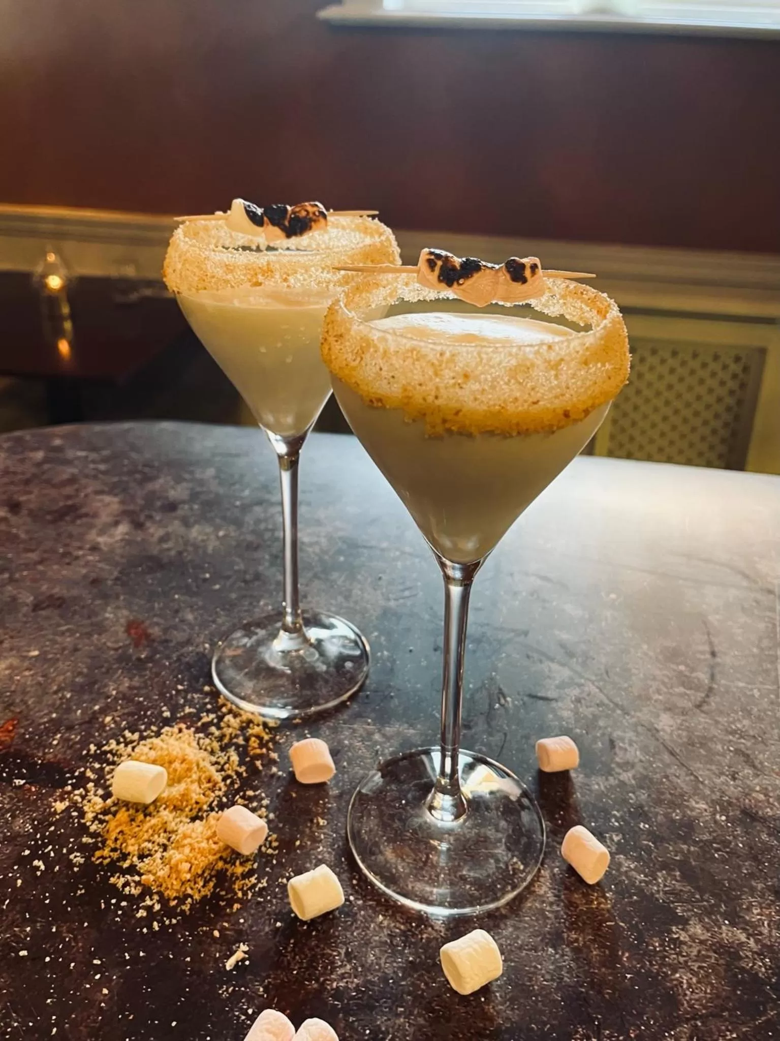 The Wheatsheaf Pub, Kitchen & Rooms