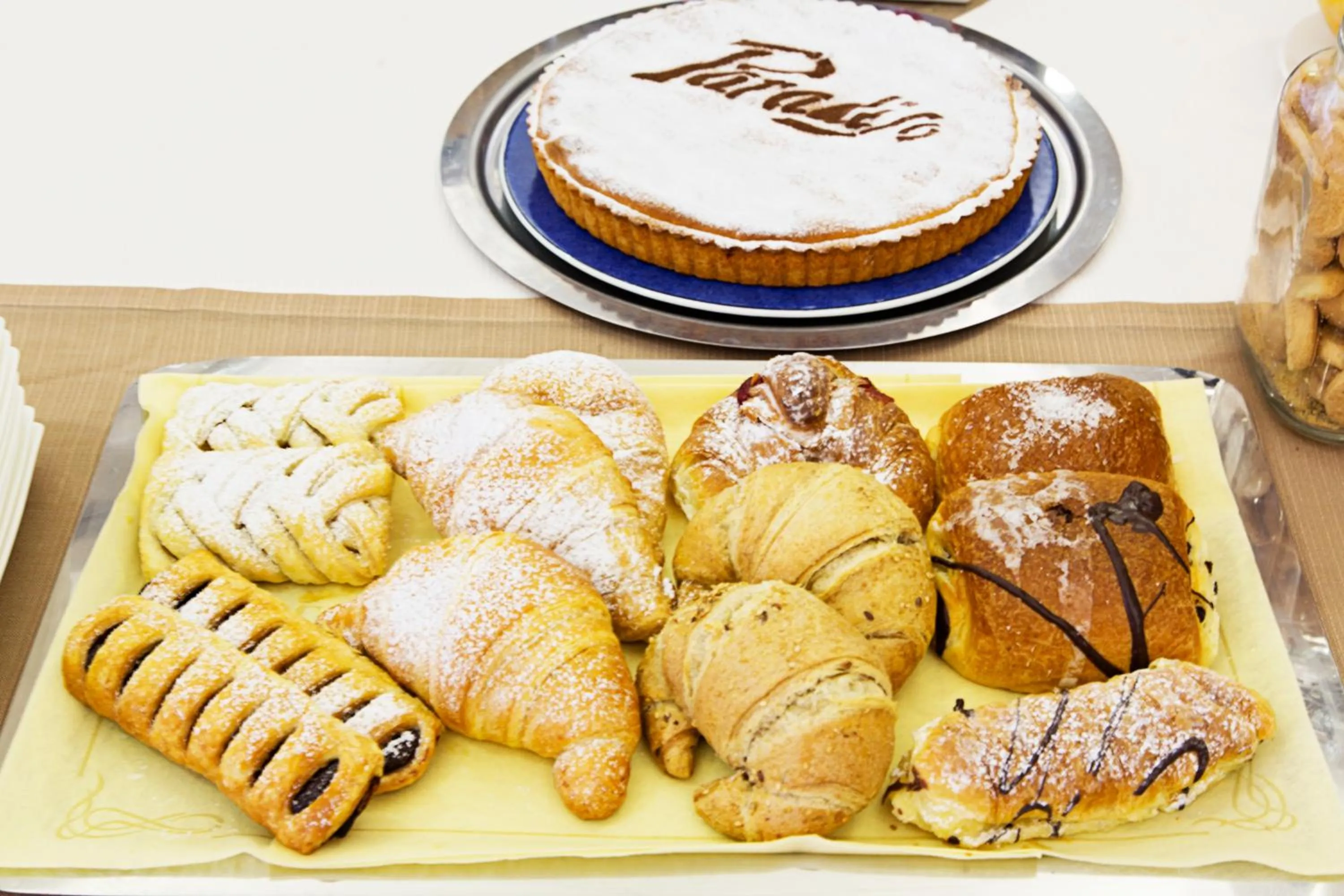 Italian breakfast in Hotel Palace 2000