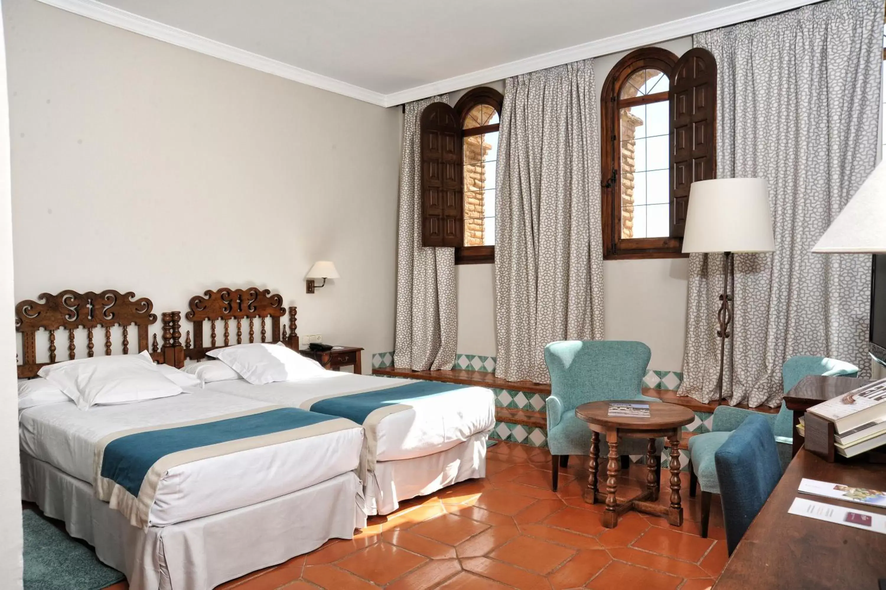 Photo of the whole room in Parador de Alcañiz