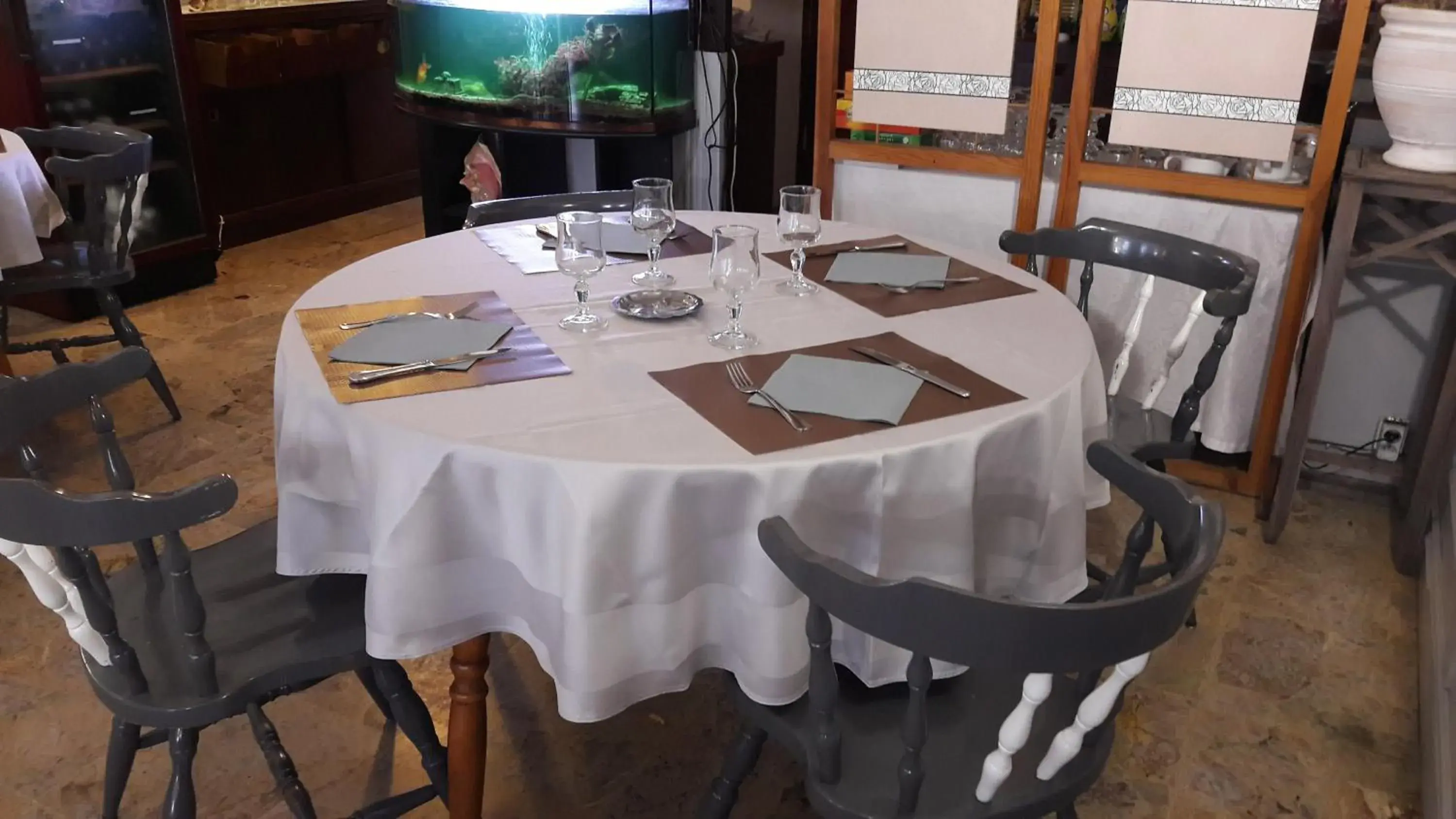 Restaurant/places to eat in Logis Hotels - Hôtel Le Boulevard Restaurant/places to eat in Logis Hotels - Hôtel Le Boulevard