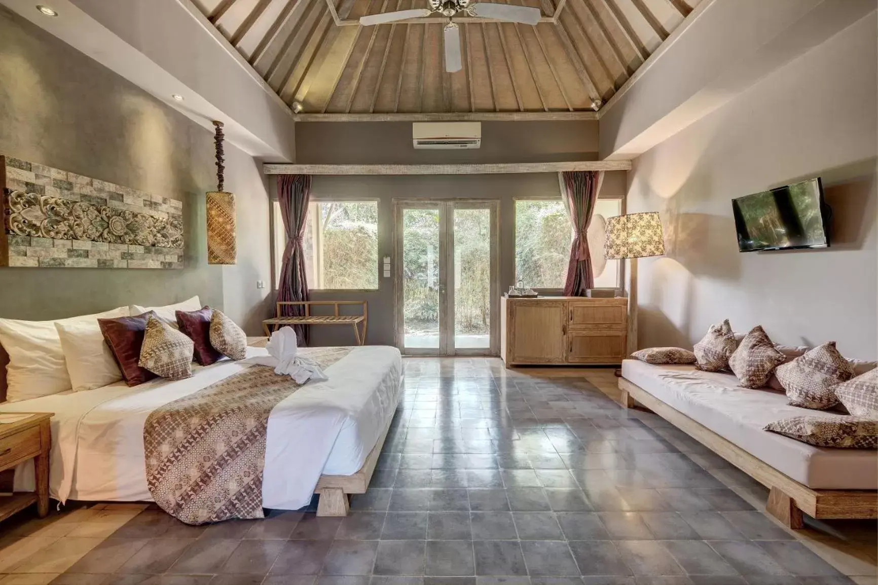 Bedroom, Seating Area in MATHIS Retreat Ubud