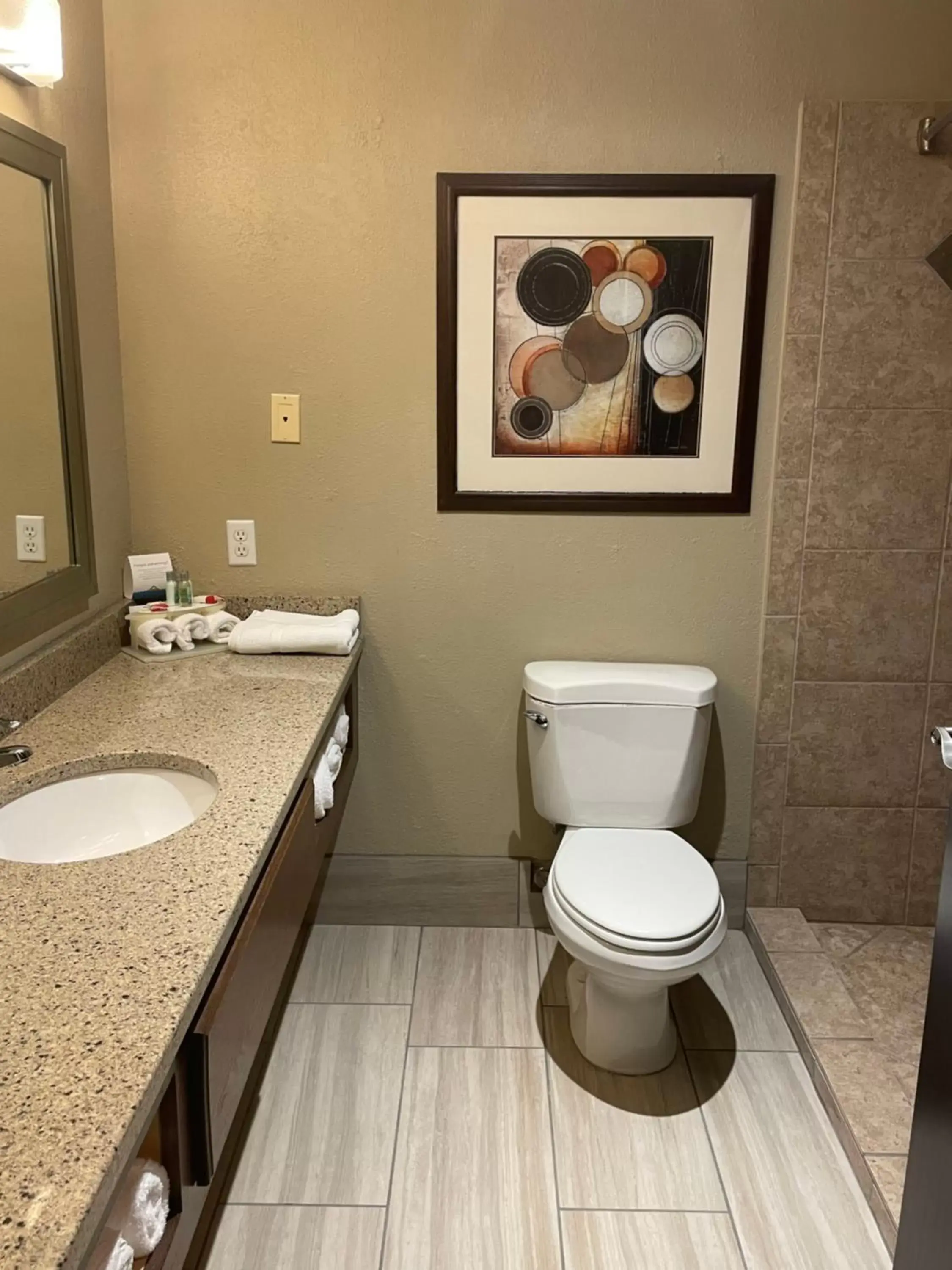 Bathroom in Days Inn & Suites by Wyndham La Crosse-Onalaska