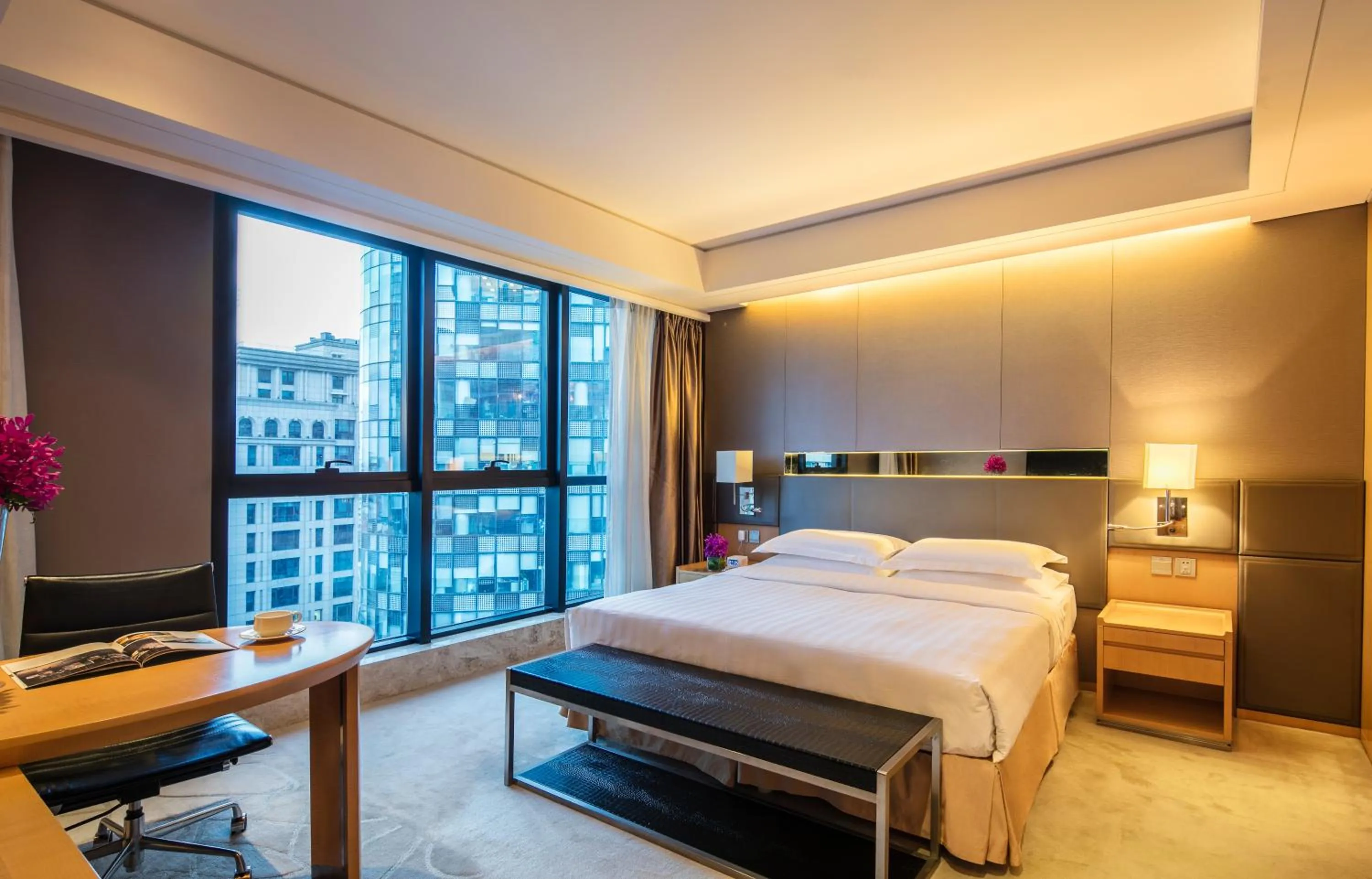 Bedroom, Bed in Ascott Raffles City Beijing