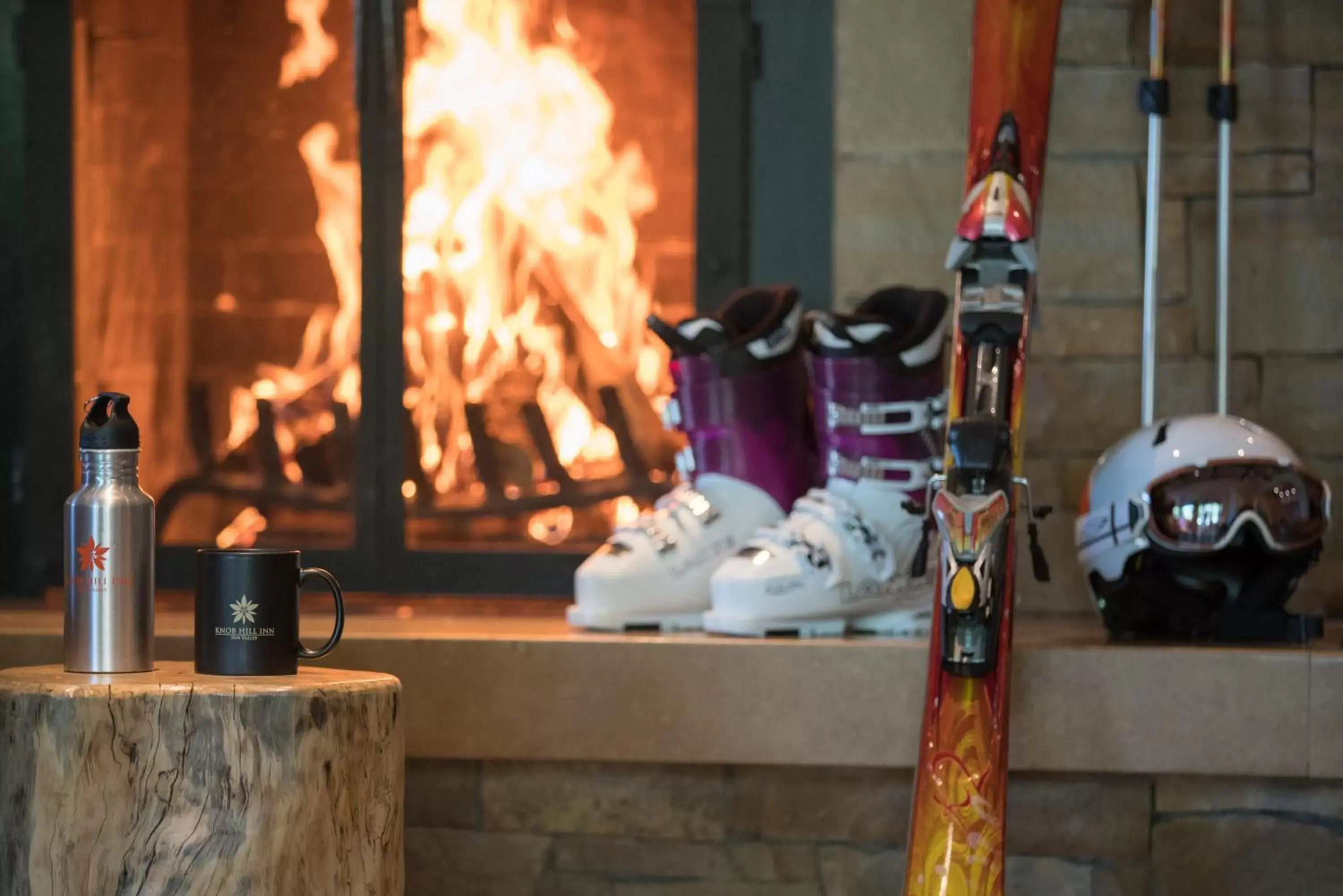 Lobby or reception in Knob Hill Inn Lobby or reception in Knob Hill Inn