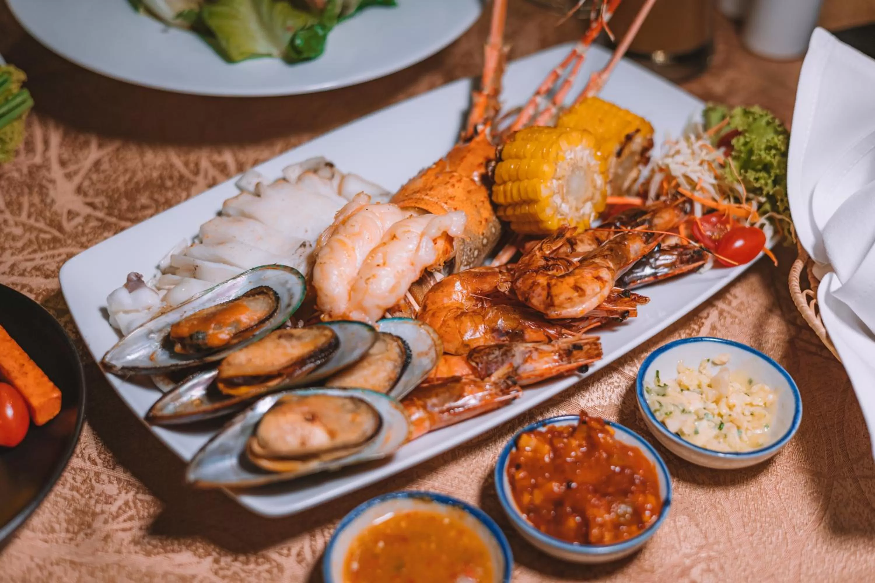 Food in Khaolak Bhandari Resort & Spa