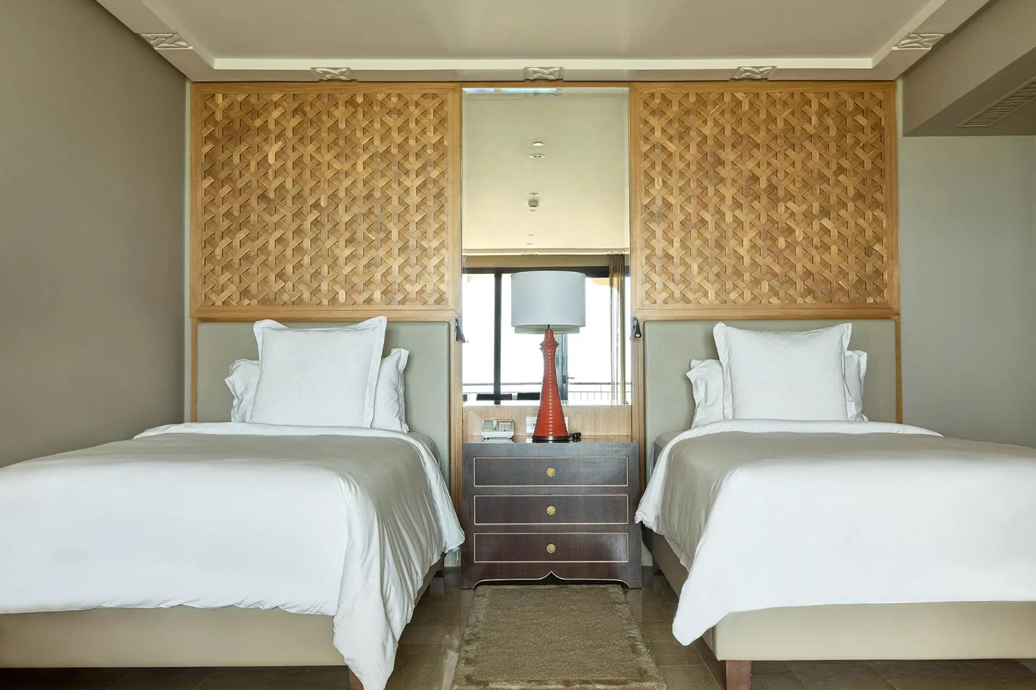 Property building, Bed in Four Seasons Hotel Tunis