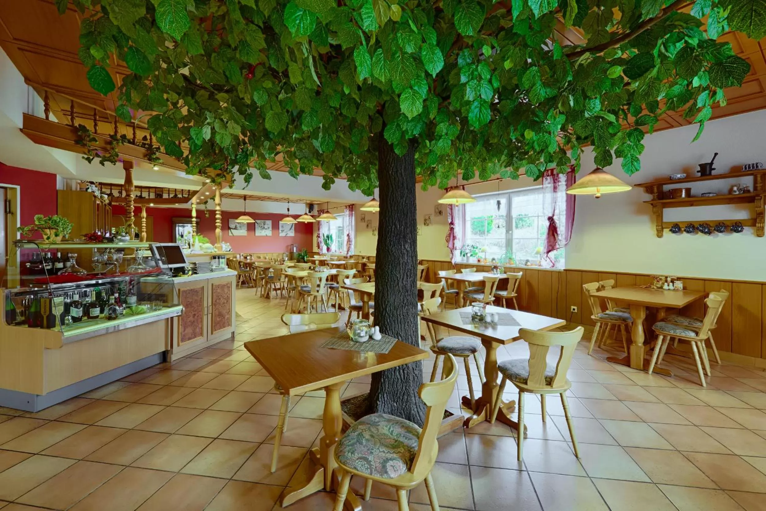 Food and drinks in Hotel Auerhahn