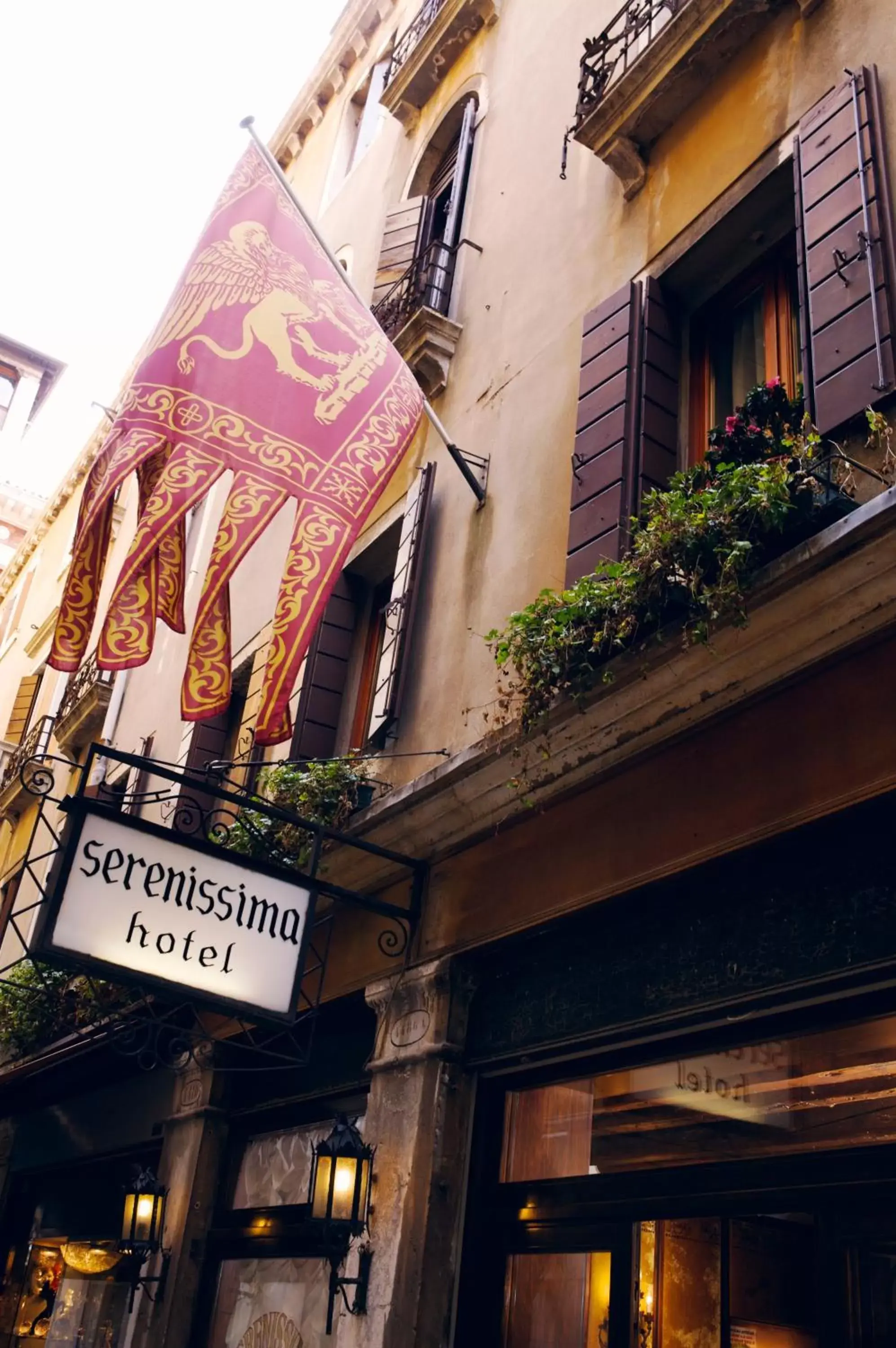 Facade/entrance, Property Building in Hotel Serenissima