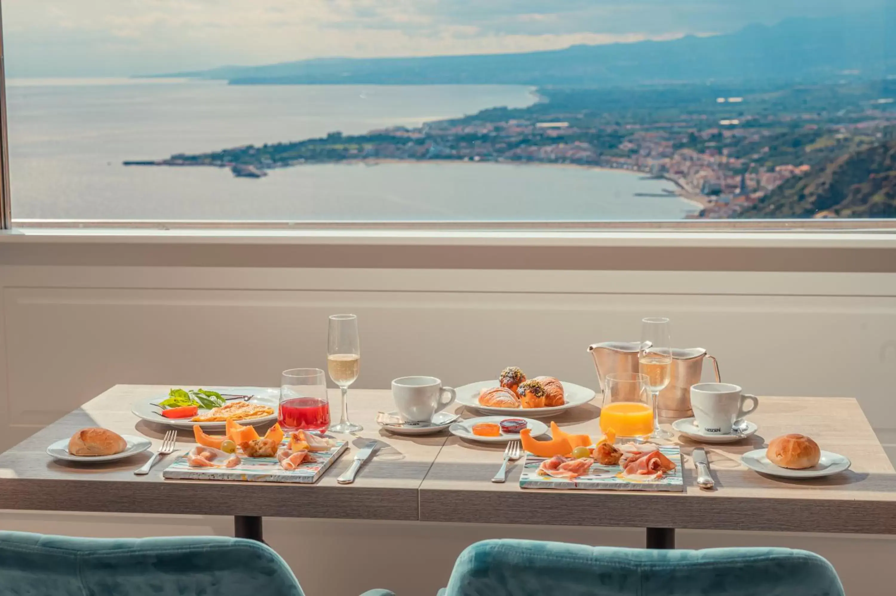 Breakfast in Hotel Villa Paradiso