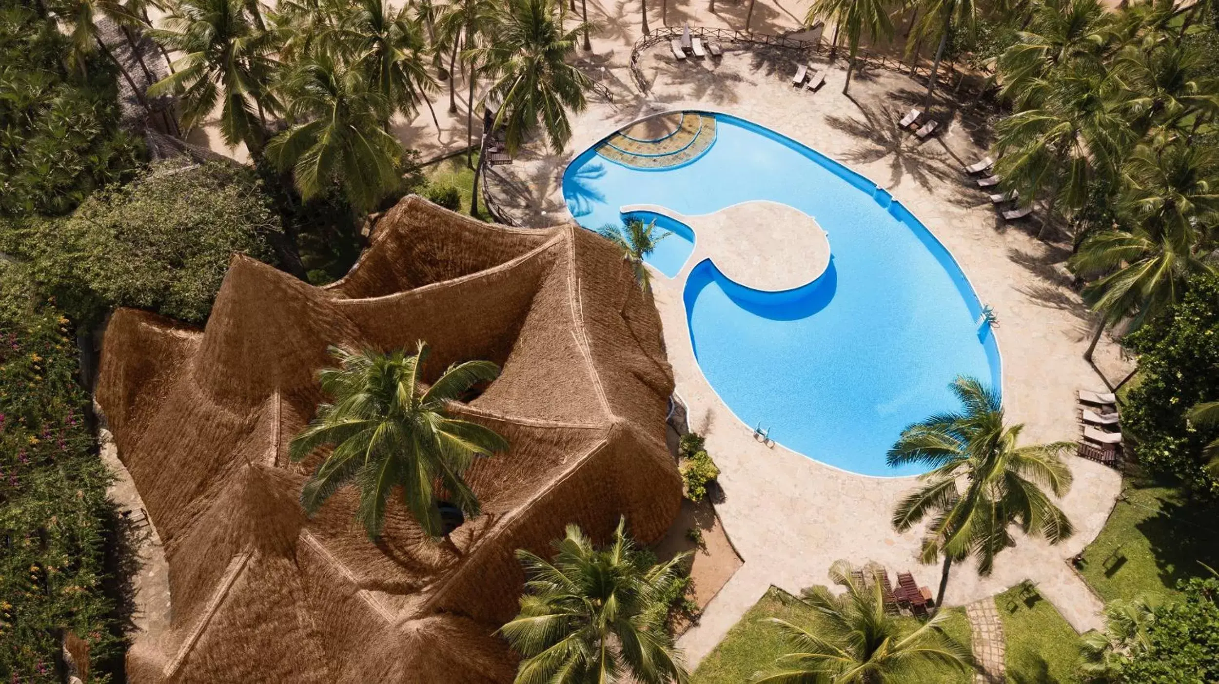 Bird's eye view, Pool View in Sandies Tropical Village