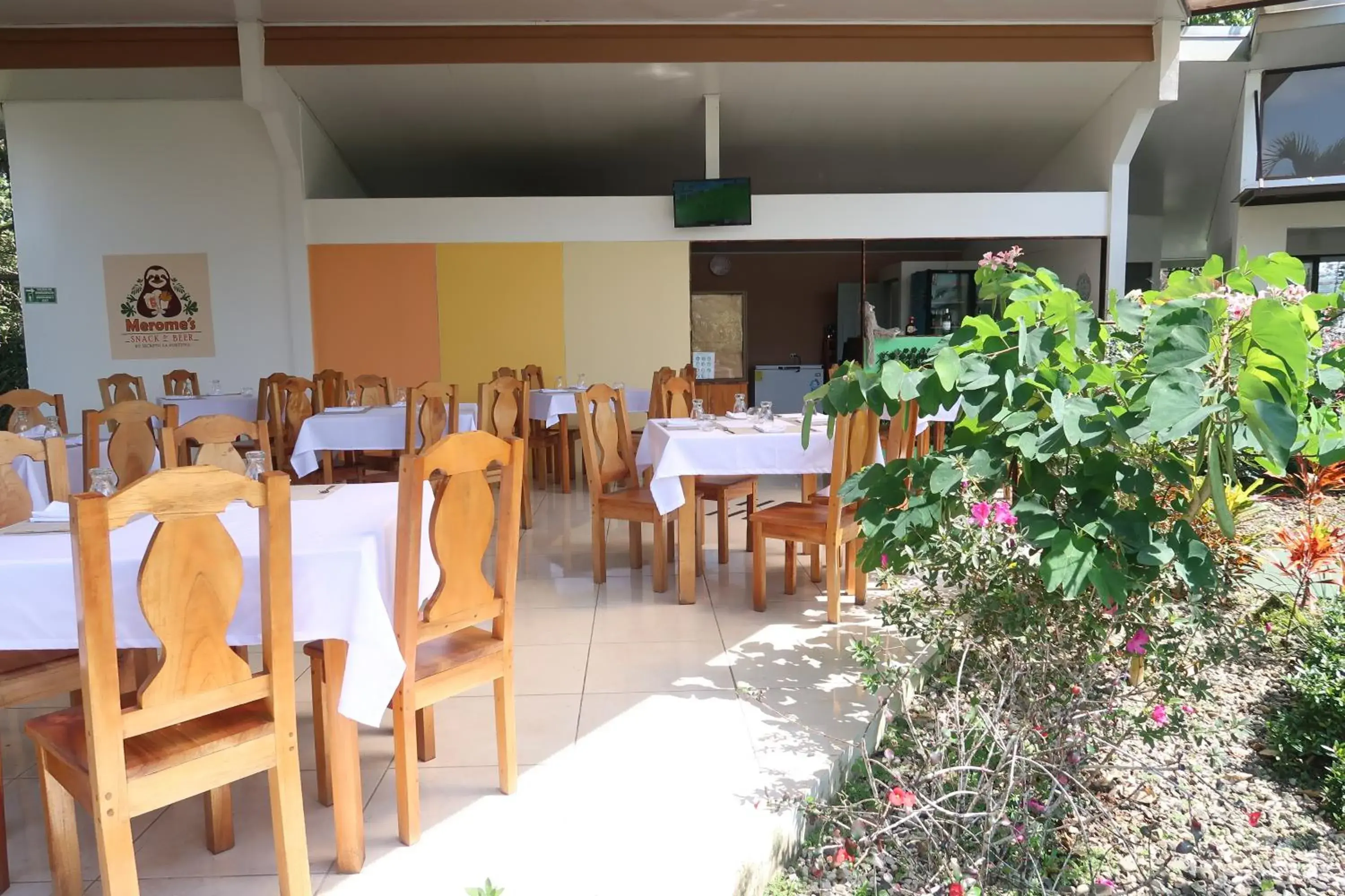 Lounge or bar, Restaurant/Places to Eat in Hotel Secreto La Fortuna