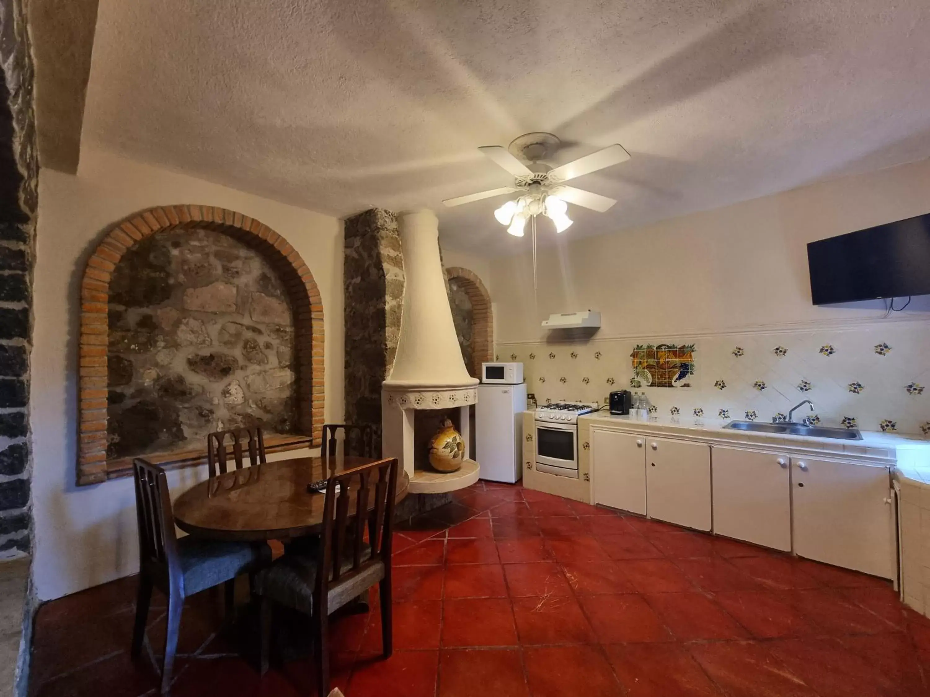 Kitchen or kitchenette, Kitchen/Kitchenette in Hacienda de las Flores