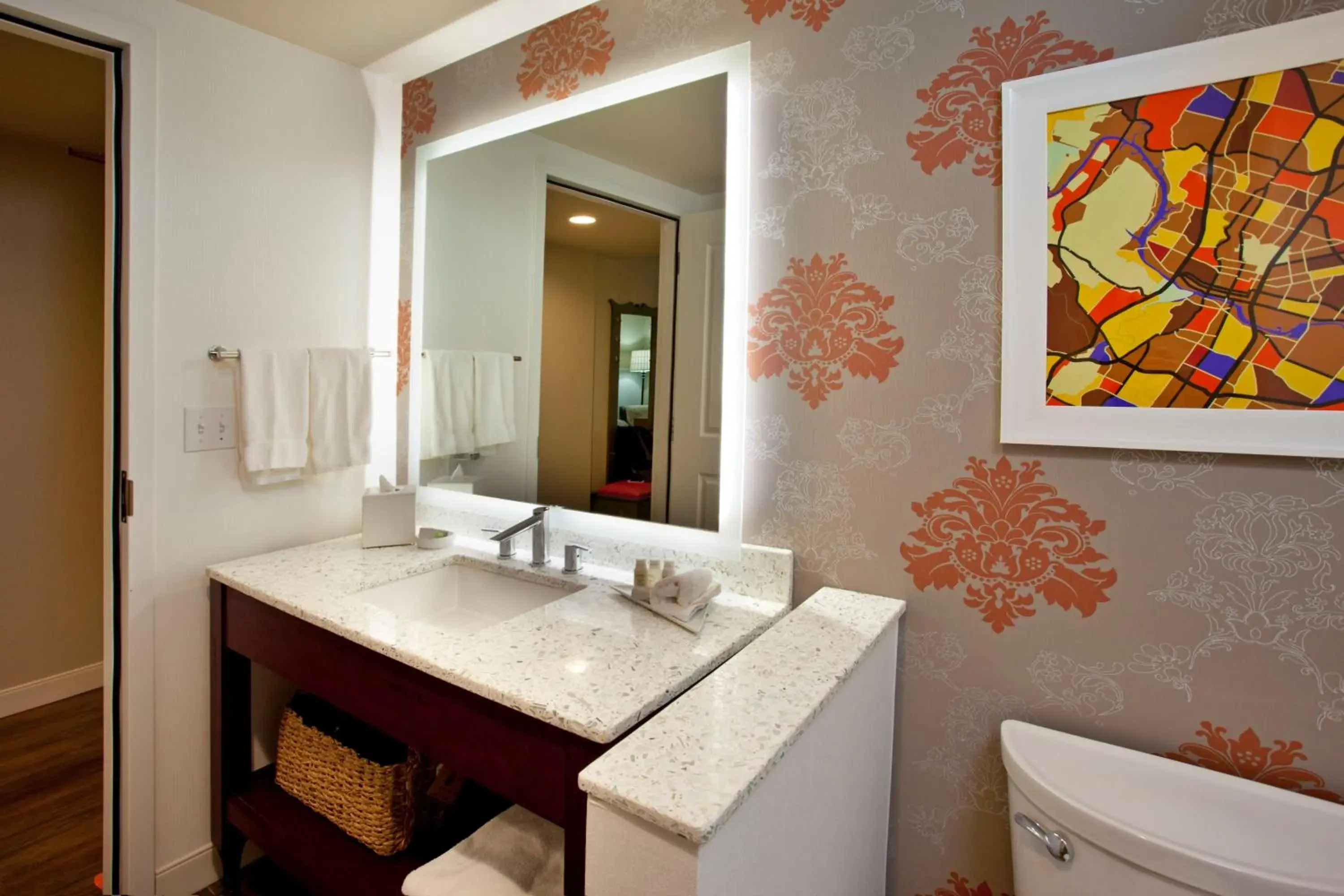 Bathroom in Hotel Indigo Austin Downtown, an IHG Hotel