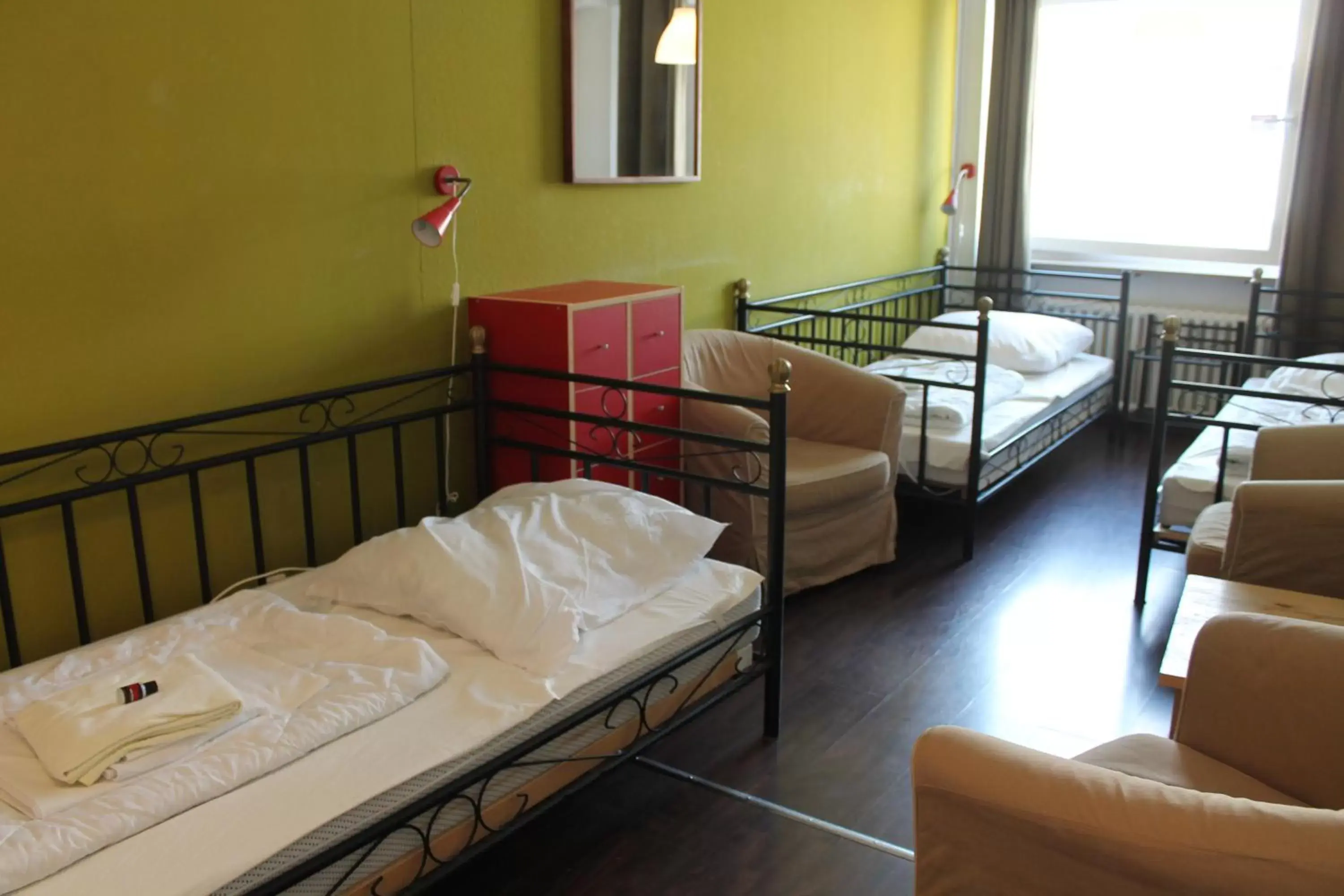 Bed in Station - Hostel for Backpackers