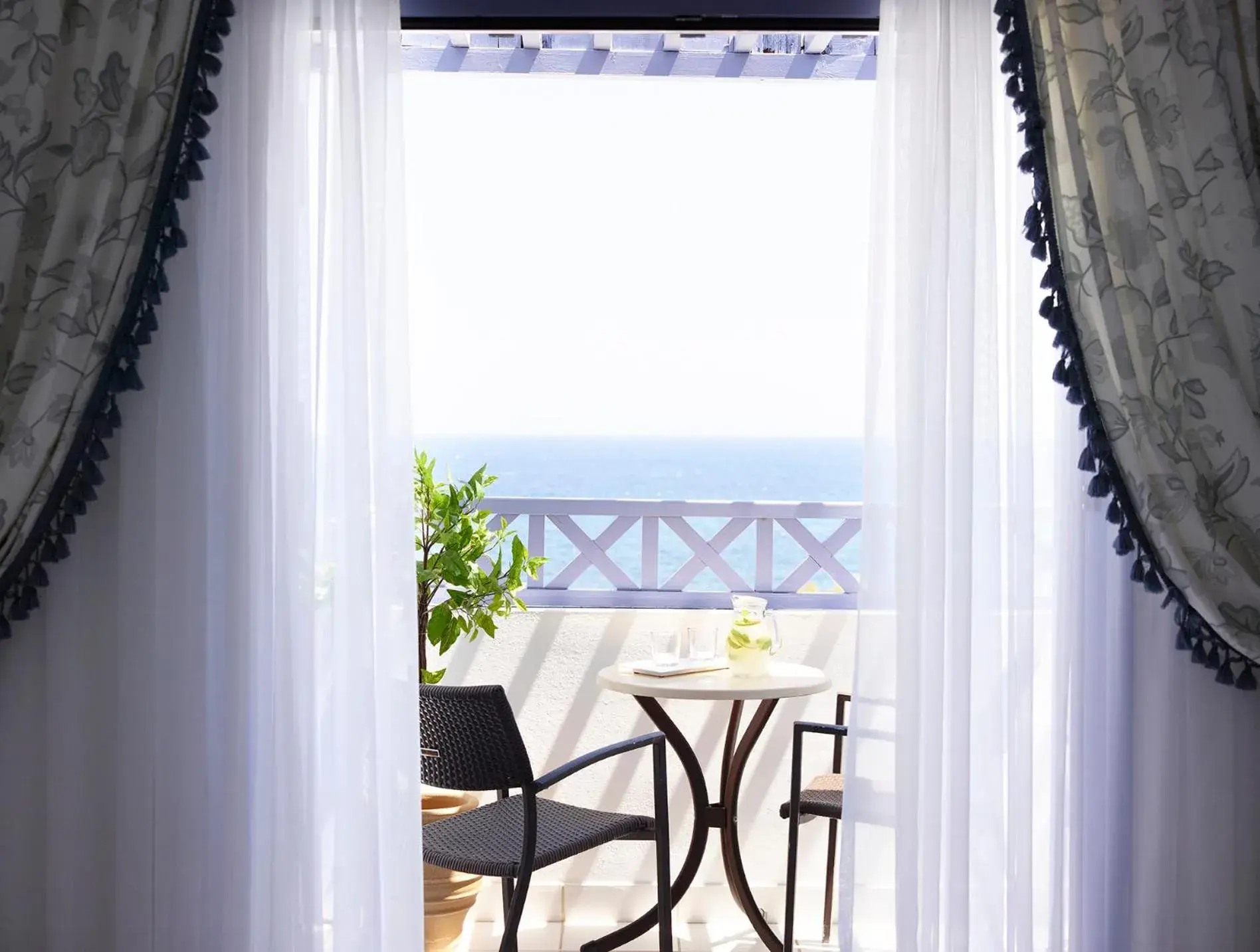 Balcony/Terrace in Serita Beach Hotel