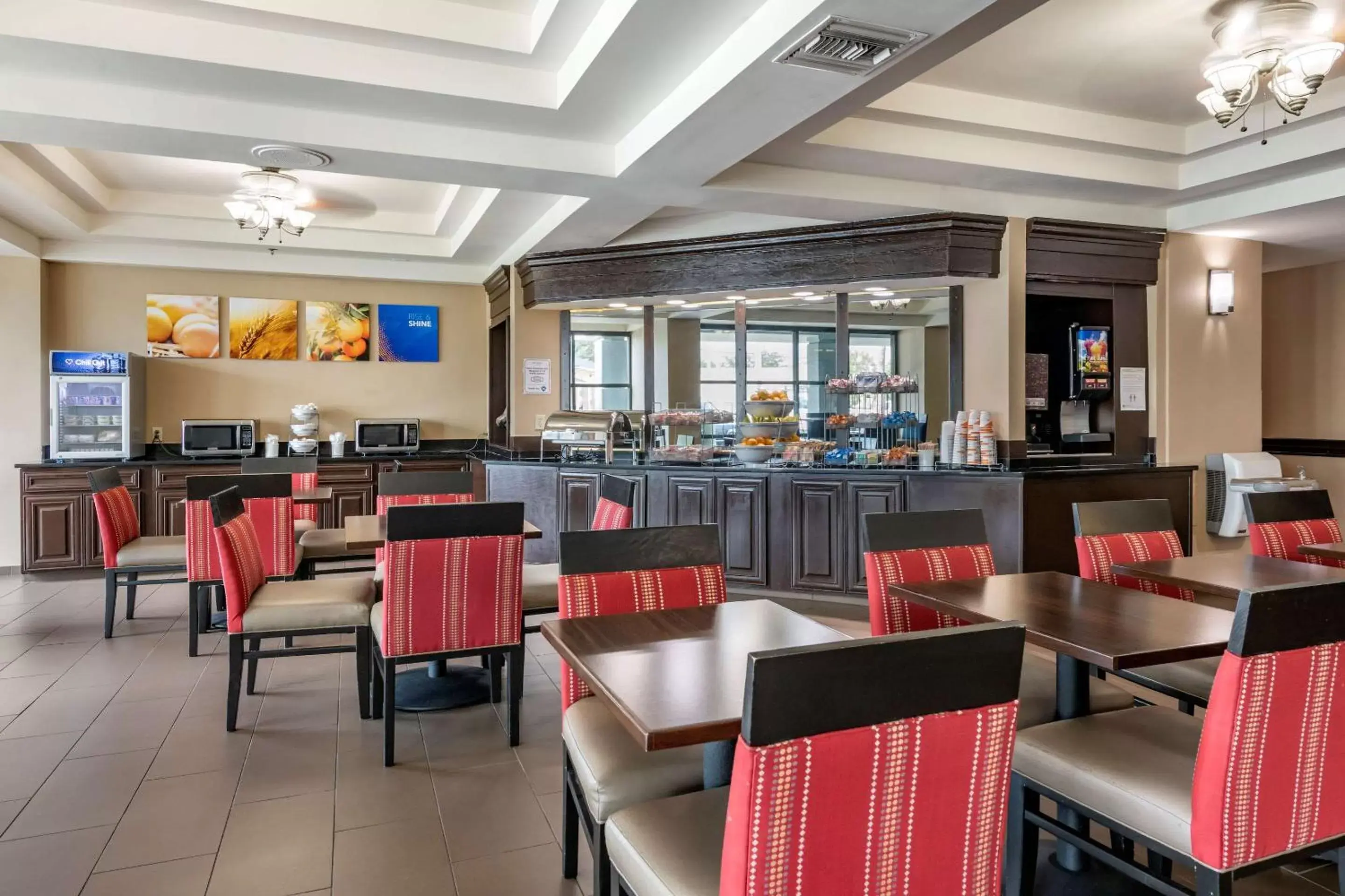 Restaurant/places to eat in Comfort Suites Baymeadows Near Butler Blvd Restaurant/places to eat in Comfort Suites Baymeadows Near Butler Blvd