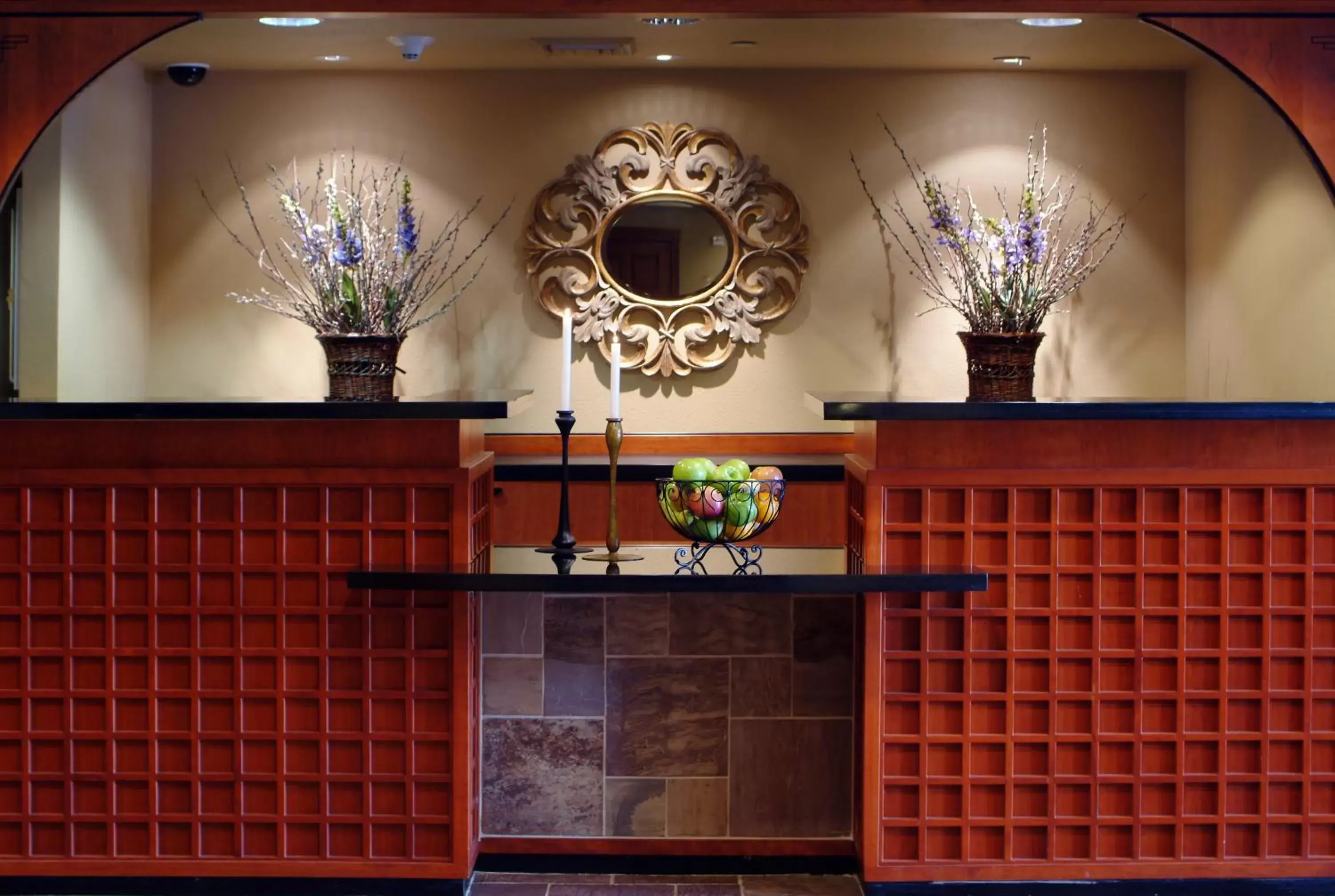 Lobby or reception, Lobby/Reception in Larkspur Landing Roseville-An All-Suite Hotel