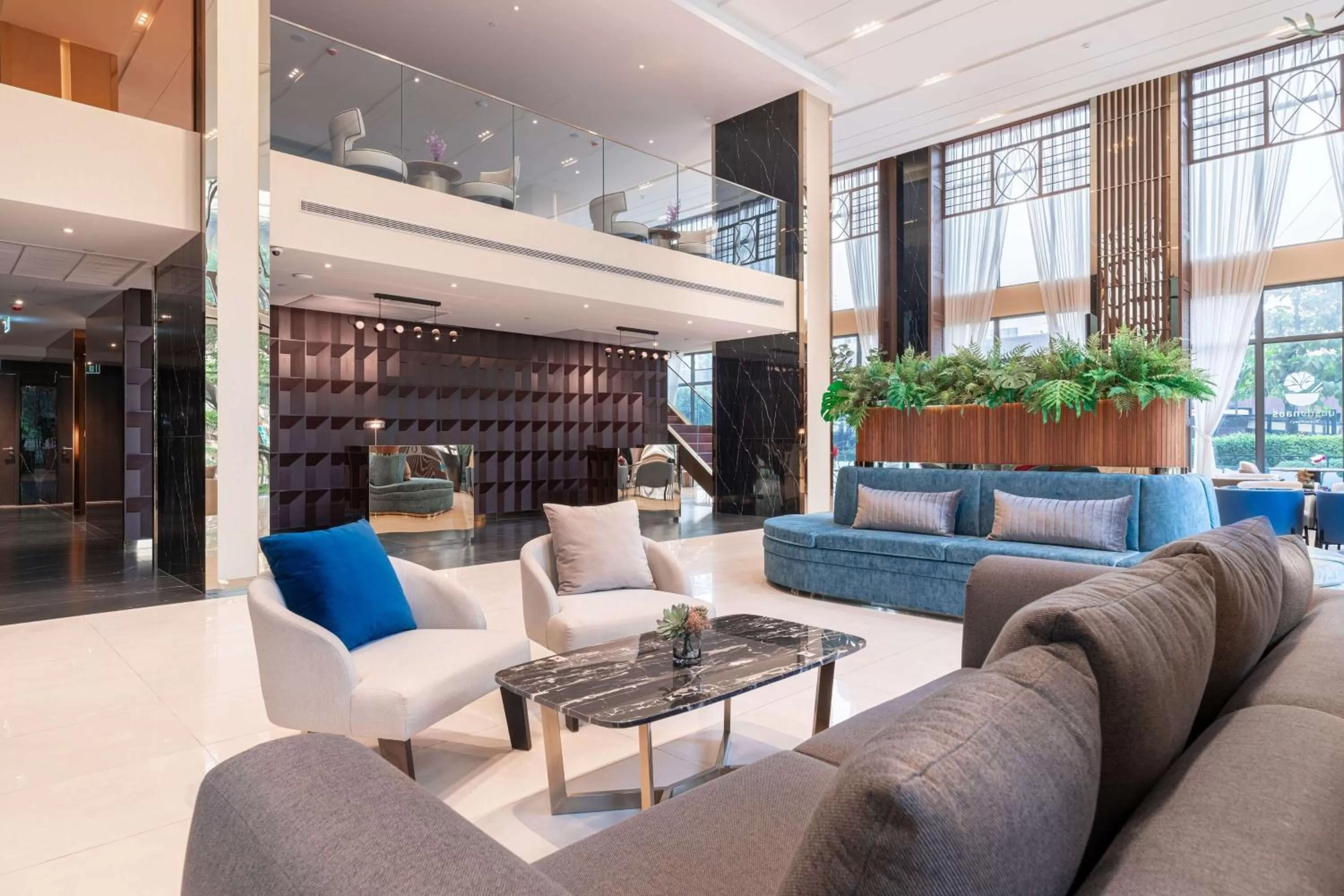 Lobby or reception in Ramada Plaza by Wyndham Bangkok Sukhumvit 48