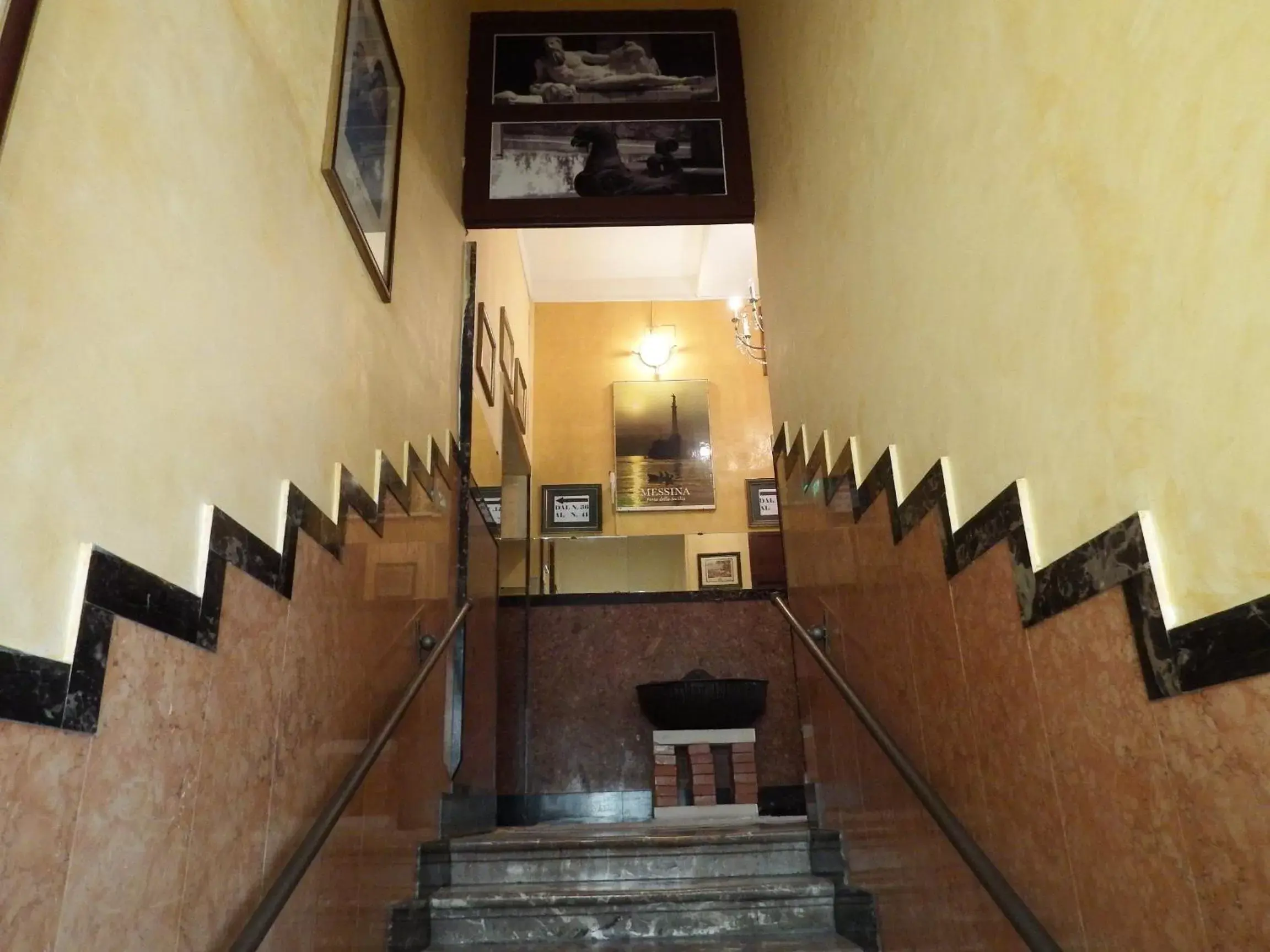 Decorative detail, Lobby/Reception in Hotel Touring