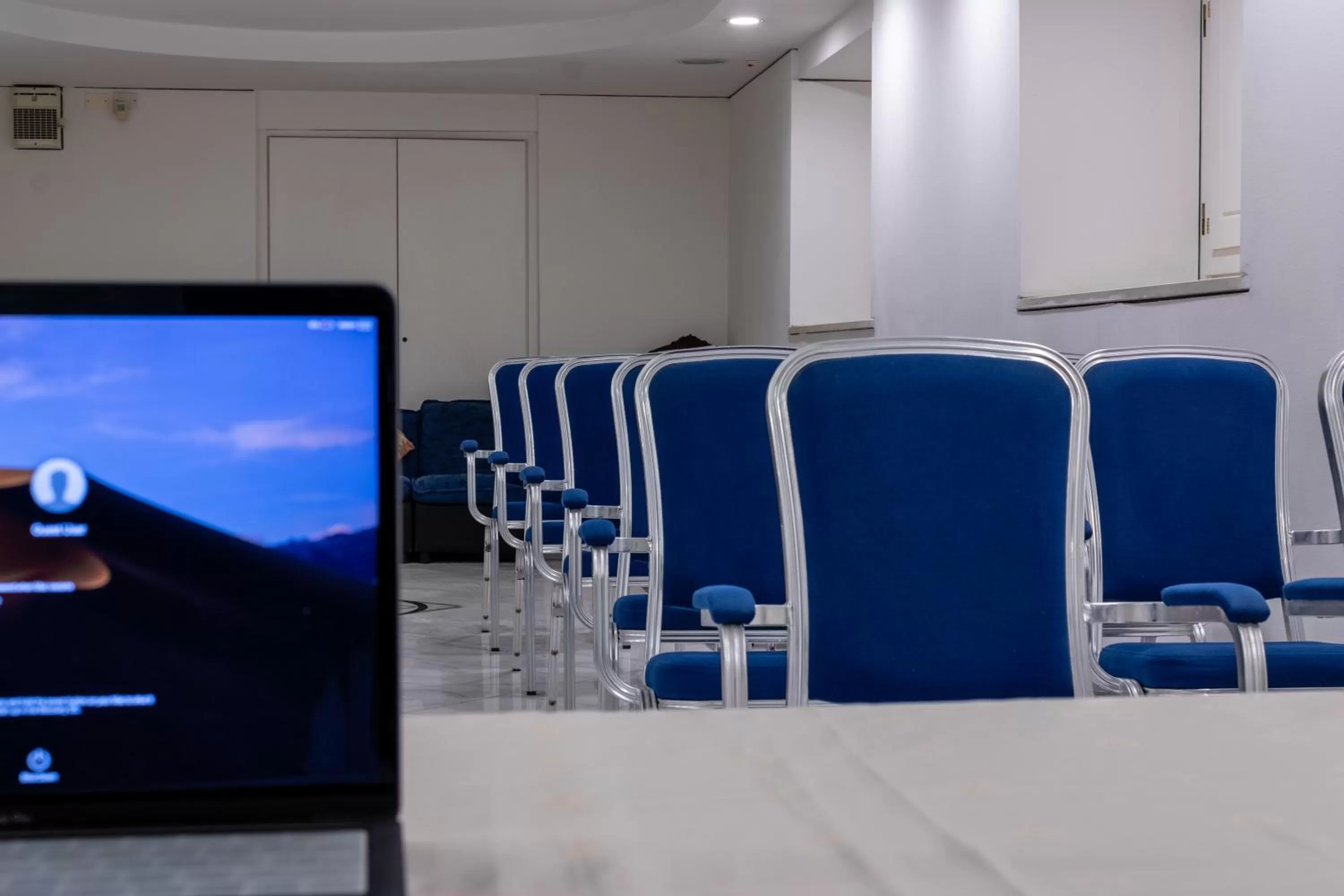 Business facilities in Esedra Hotel