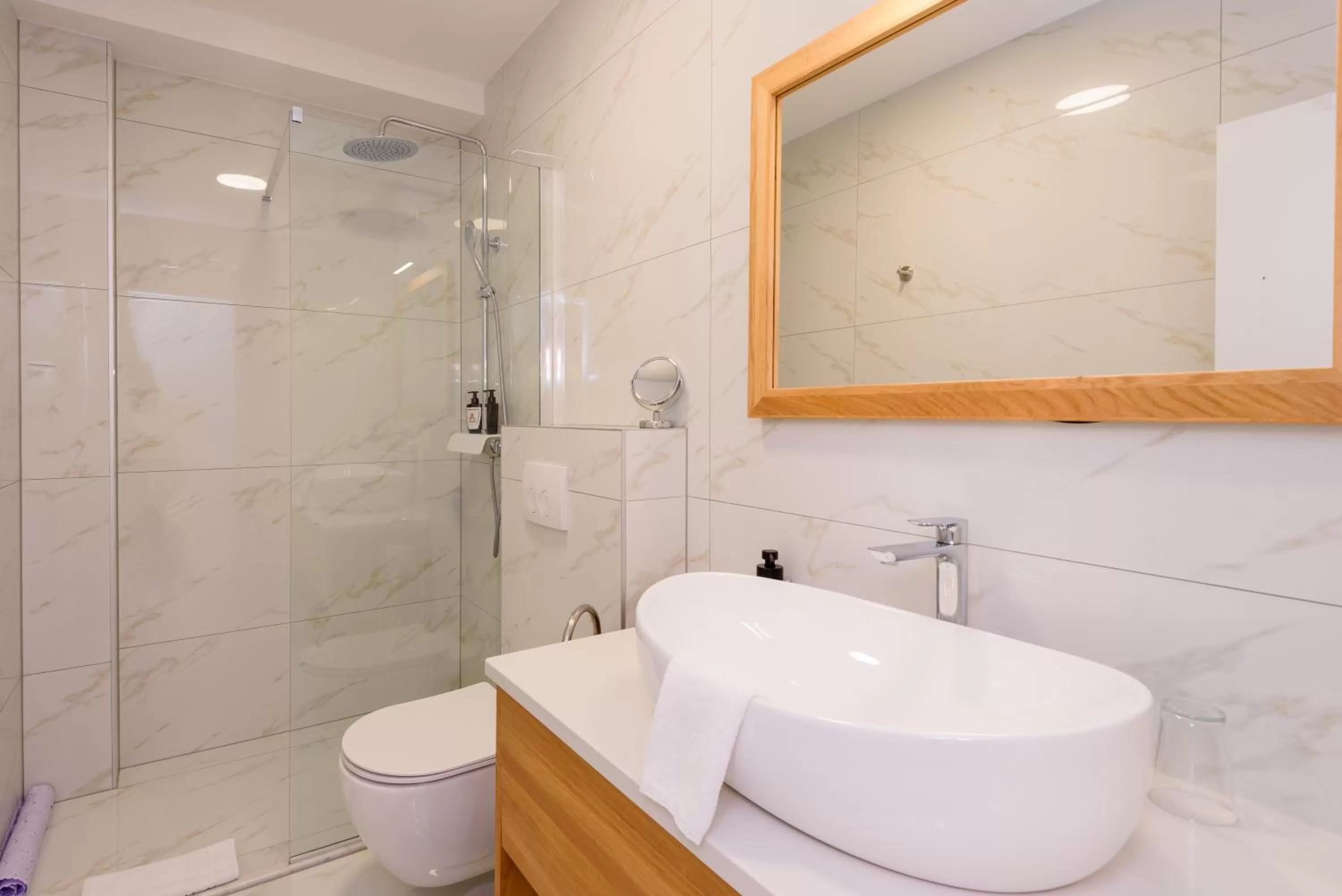 Bathroom in Boutique rooms Kican