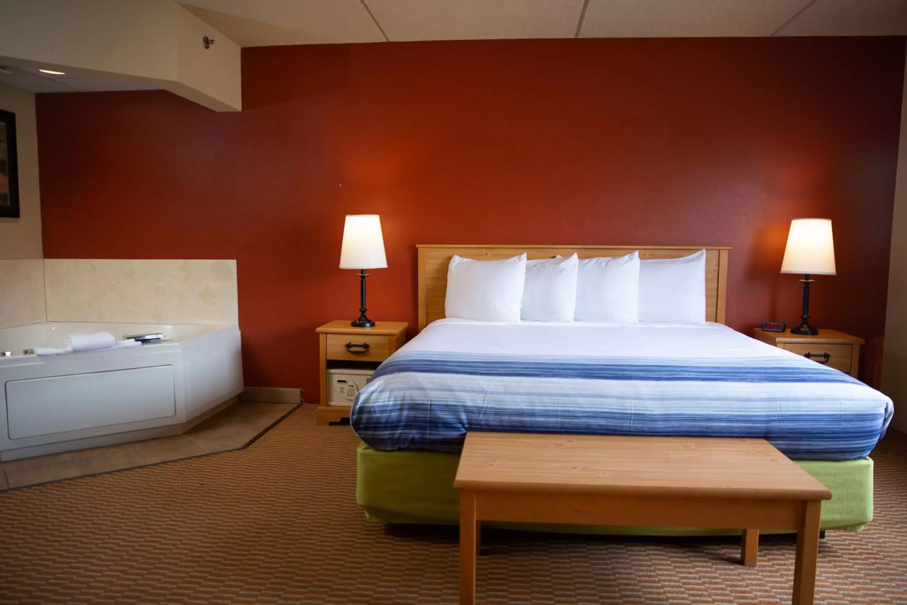 Bedroom, Bed in AmericInn by Wyndham Pampa Event Center