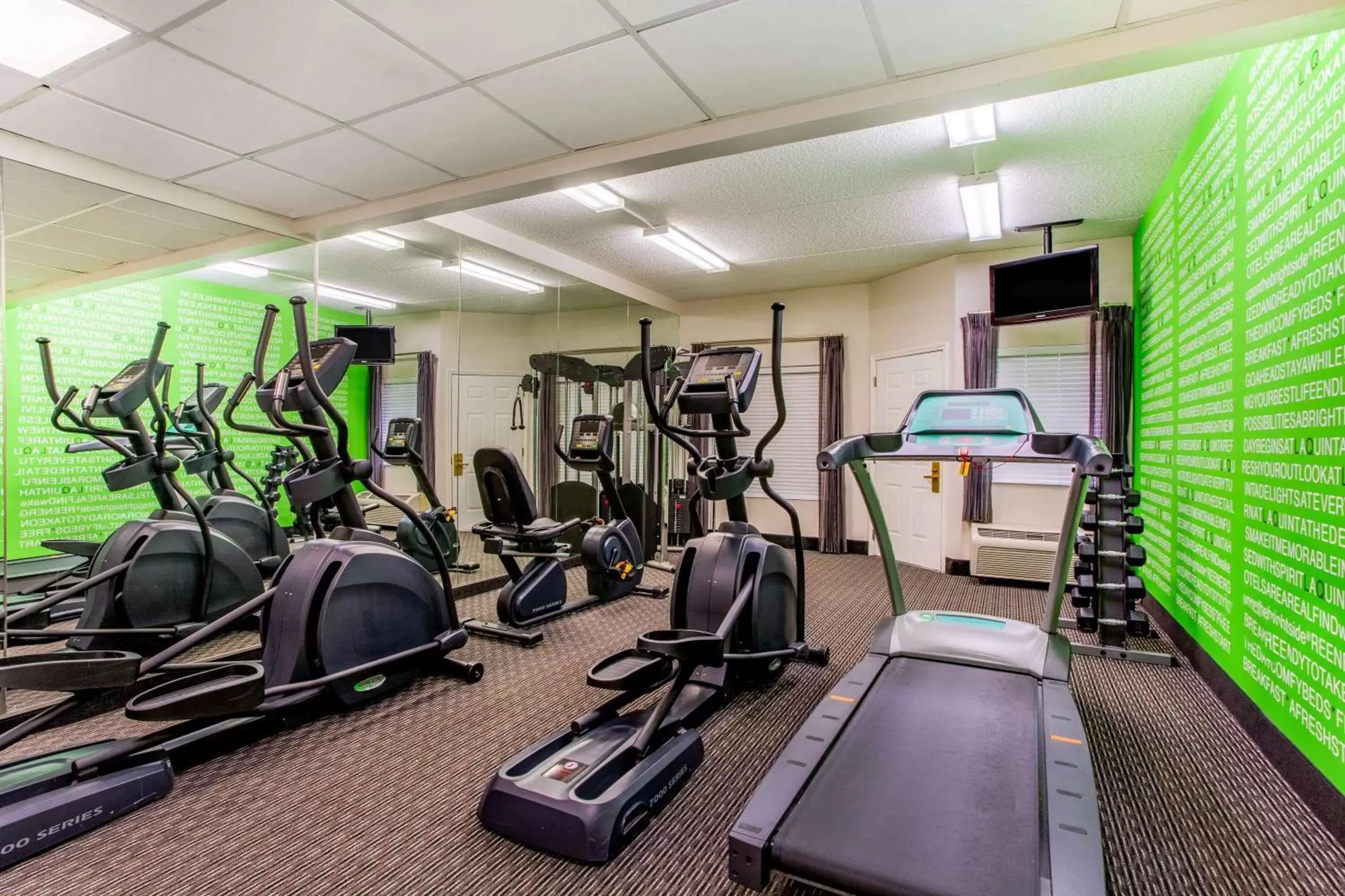 Fitness centre/facilities, Fitness Center/Facilities in La Quinta by Wyndham Raleigh Durham Intl AP