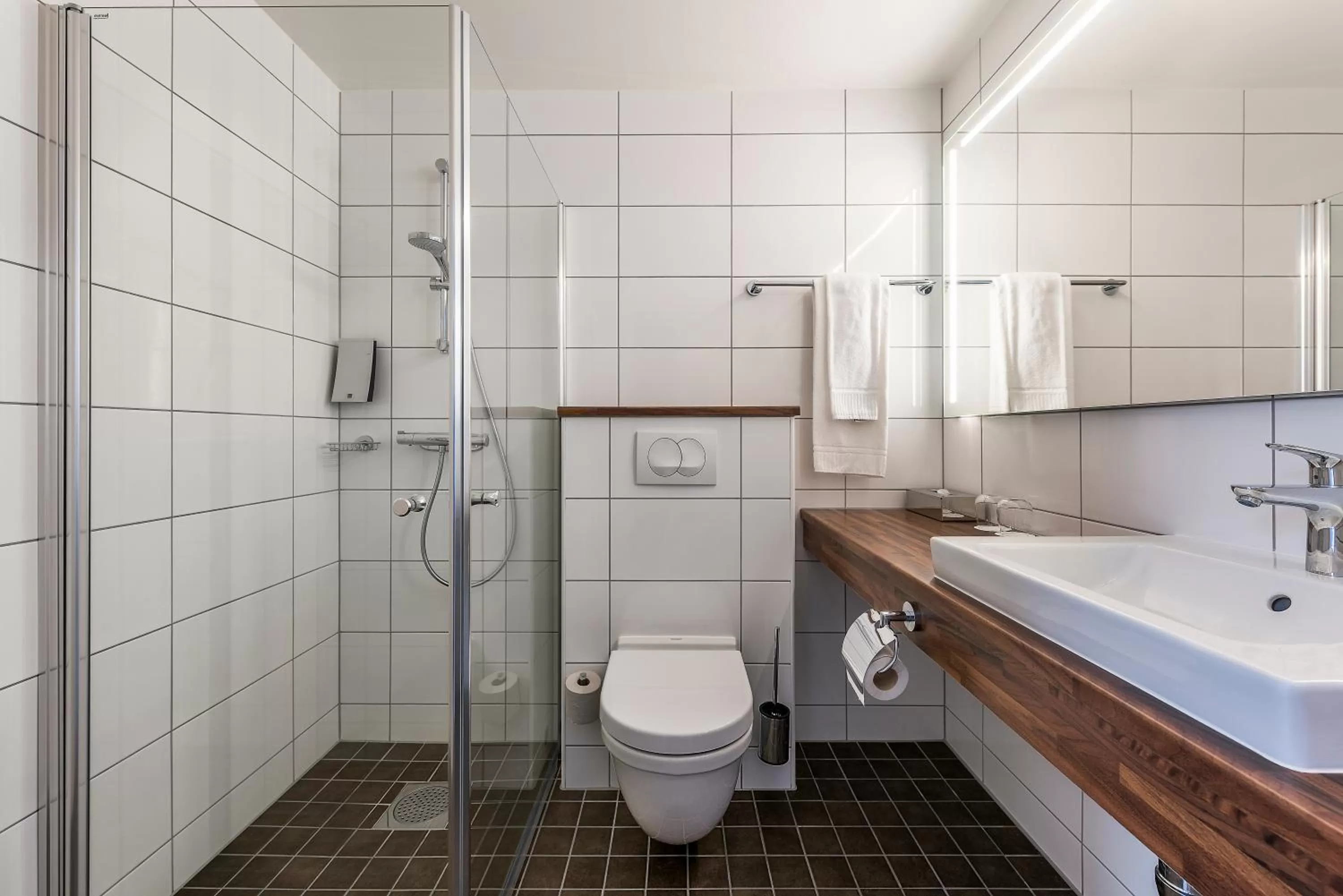 Bathroom in Home Hotel Victoria