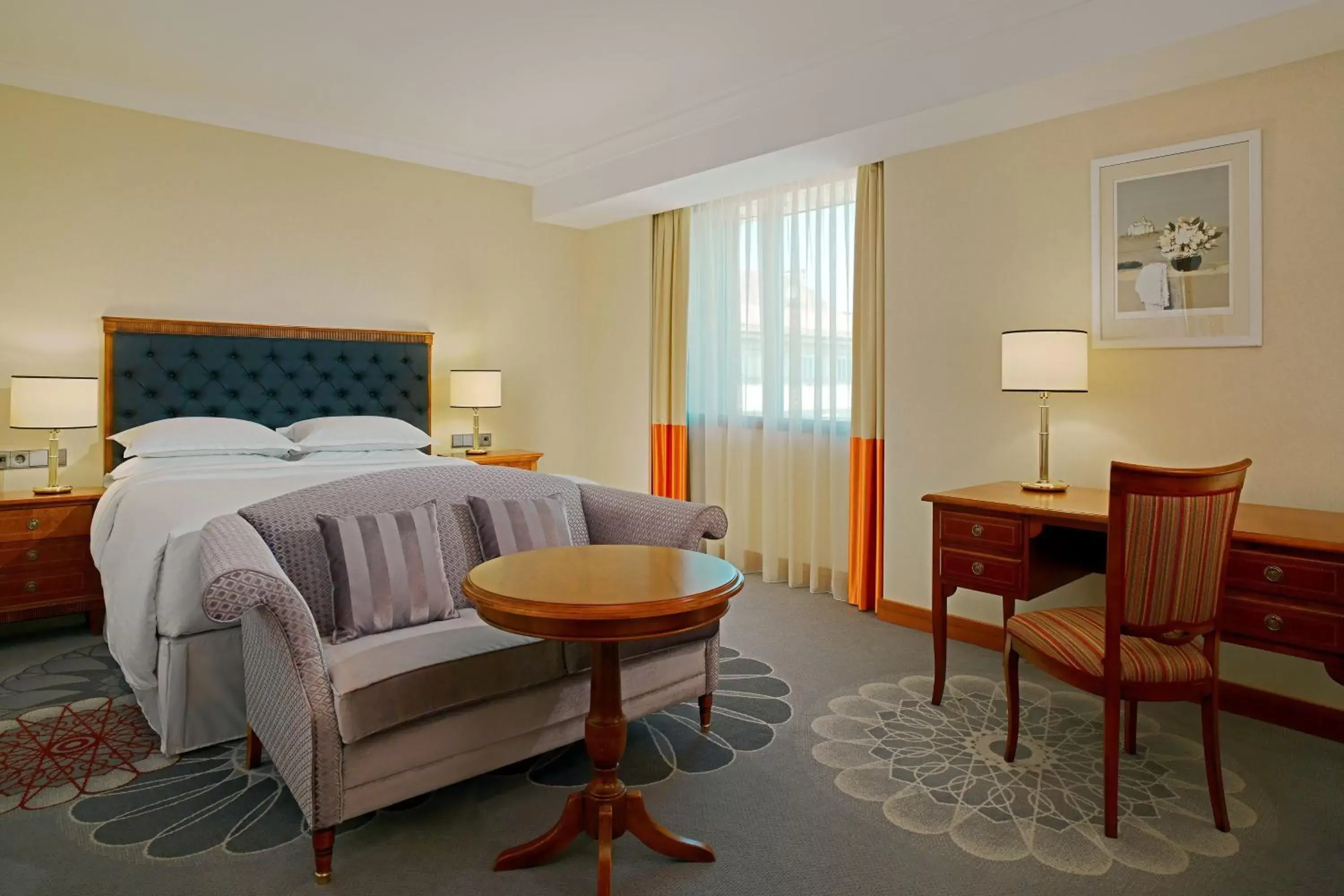 Bedroom, Bed in Sheraton Zagreb Hotel