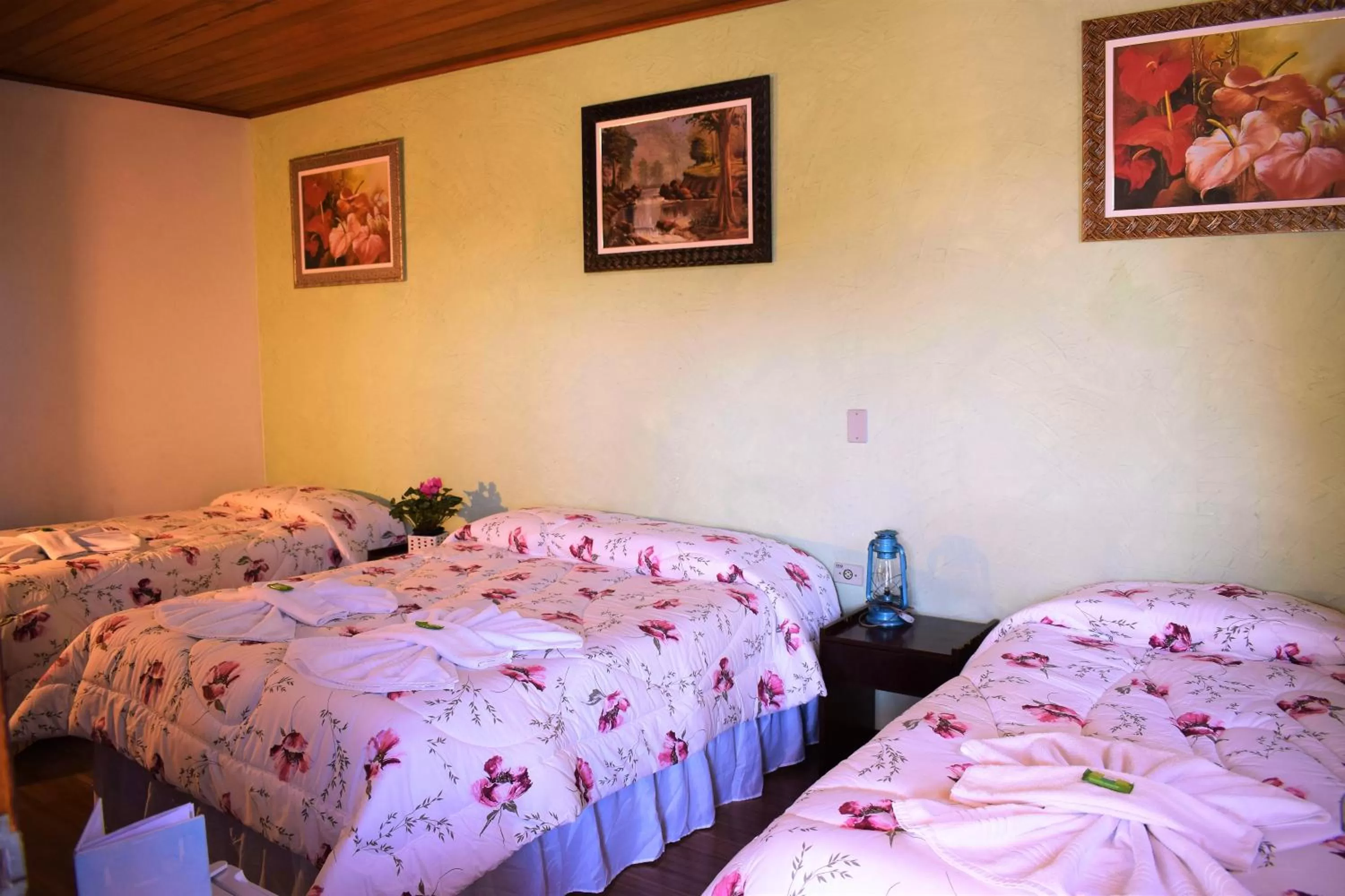 Bedroom, Bed in Pousada Curumi