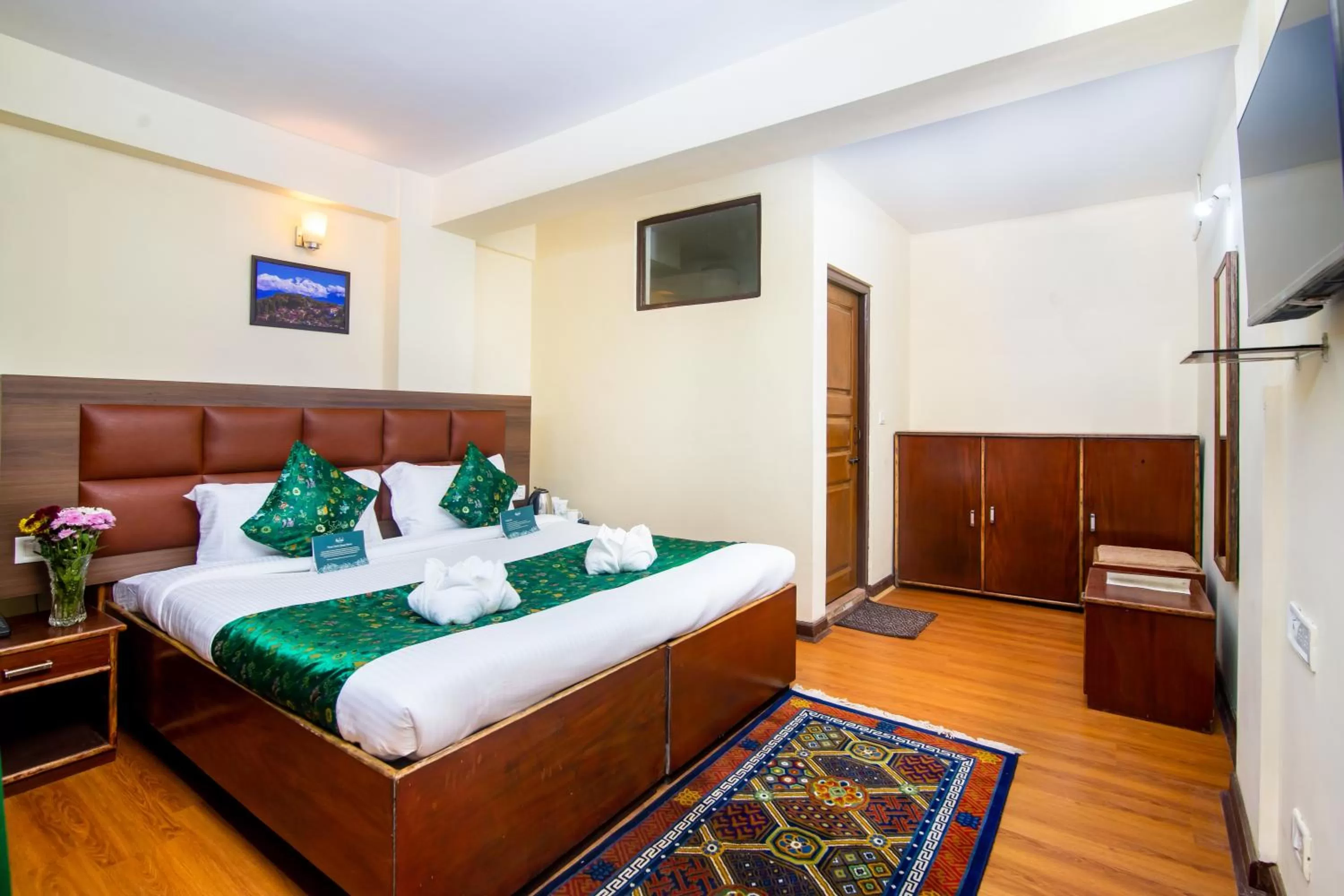Bed in Muscatel BhumSang - 200 Mts from Mall Road