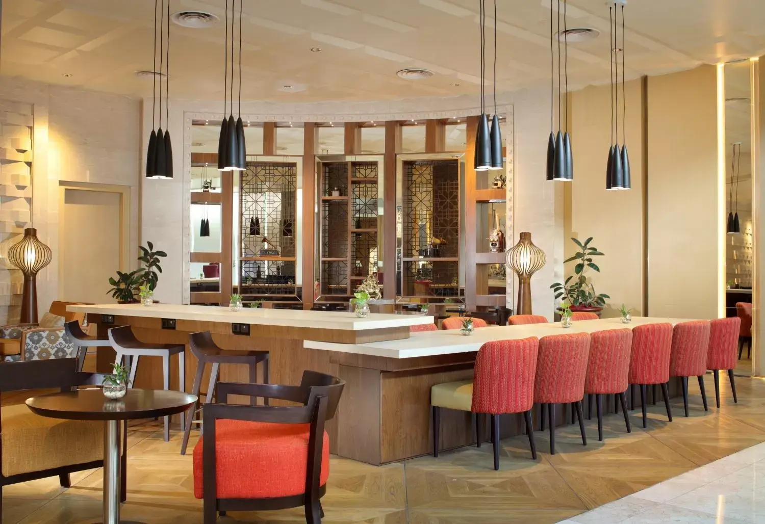 Lounge or bar, Restaurant/Places to Eat in Grand Mercure Medan Angkasa