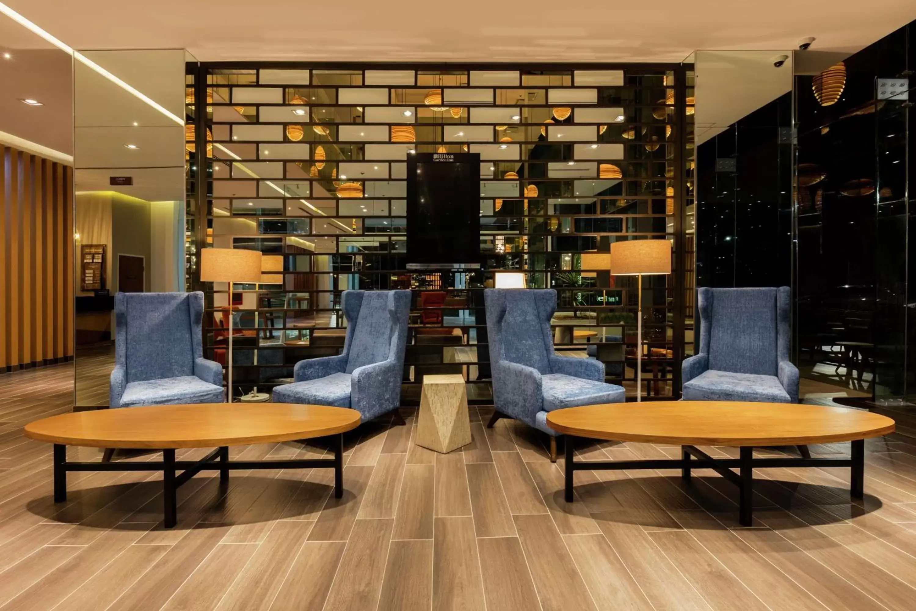 Lobby or reception, Lounge/Bar in Hilton Garden Inn Salamanca