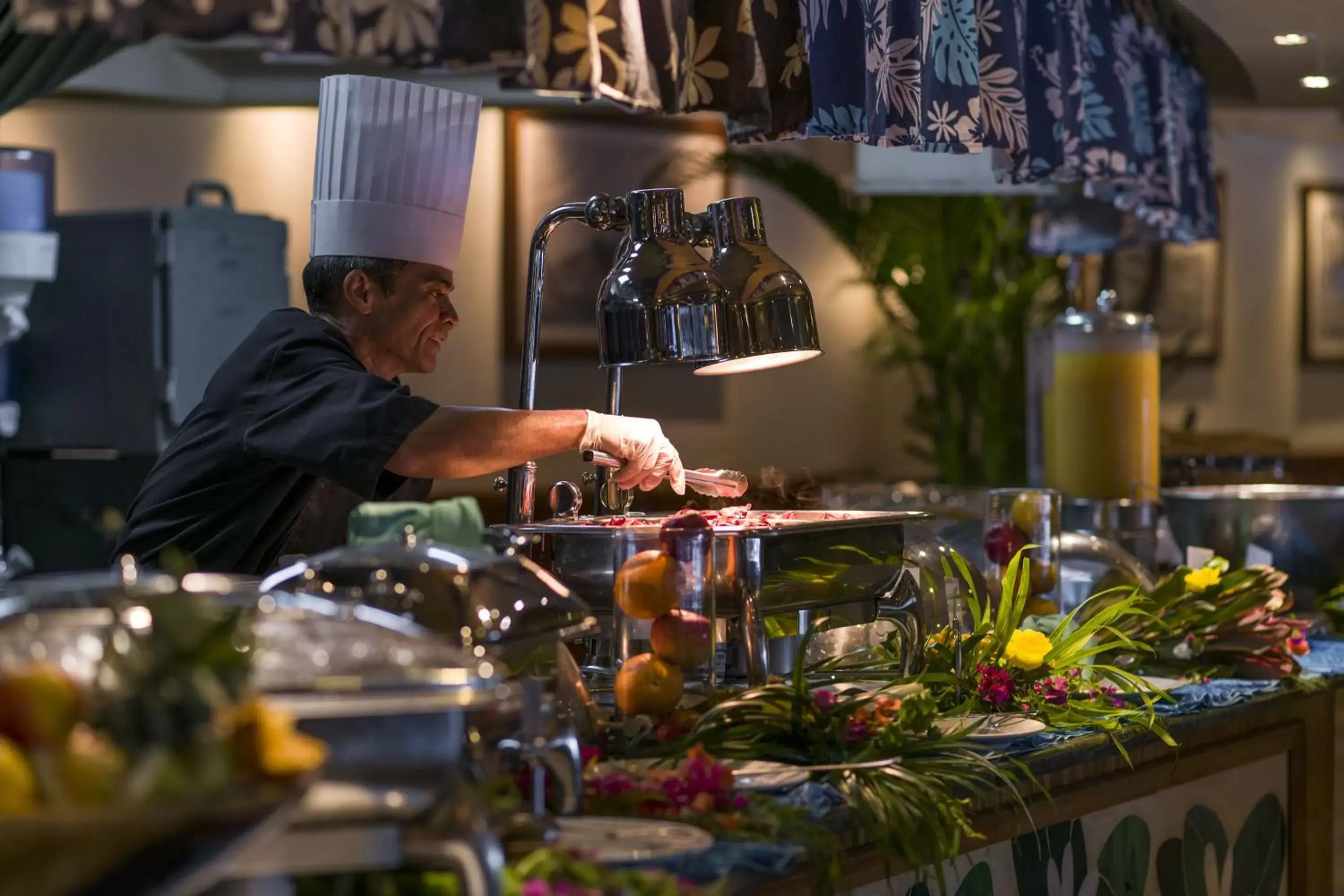 Restaurant/places to eat in InterContinental Tahiti Resort & Spa by IHG Restaurant/places to eat in InterContinental Tahiti Resort & Spa by IHG