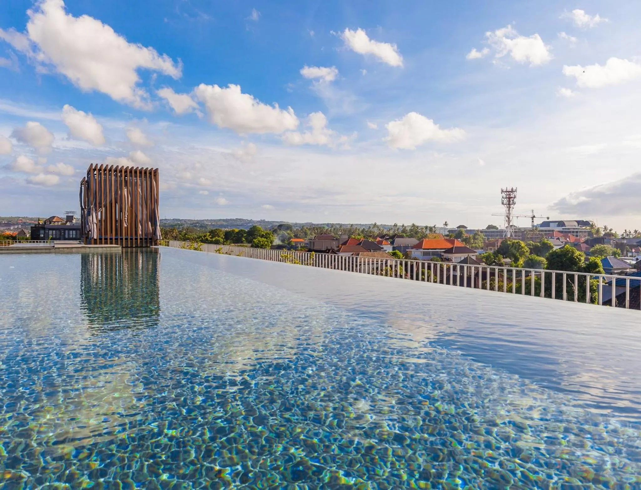 Swimming pool in Watermark Hotel & Spa Bali