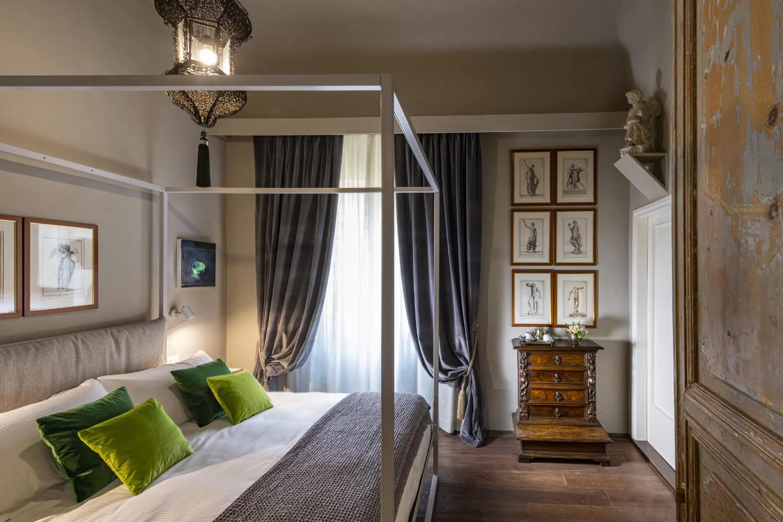 Bedroom, Bed in Casa Botticelli