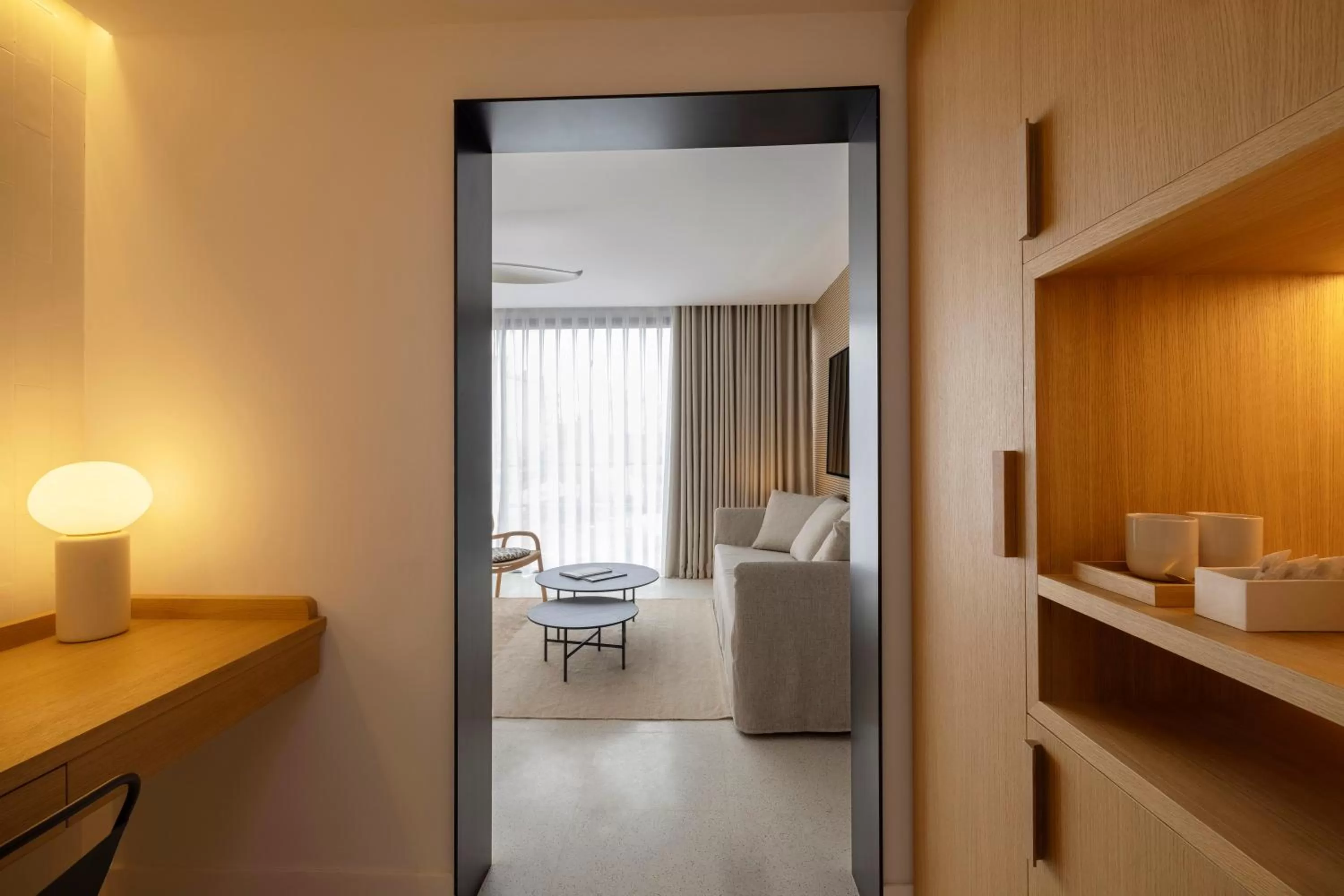 Decorative detail, Bed in HM Palma Blanc