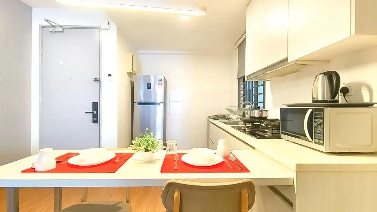 Kitchen/Kitchenette in 1 Tebrau Suites by Subhome