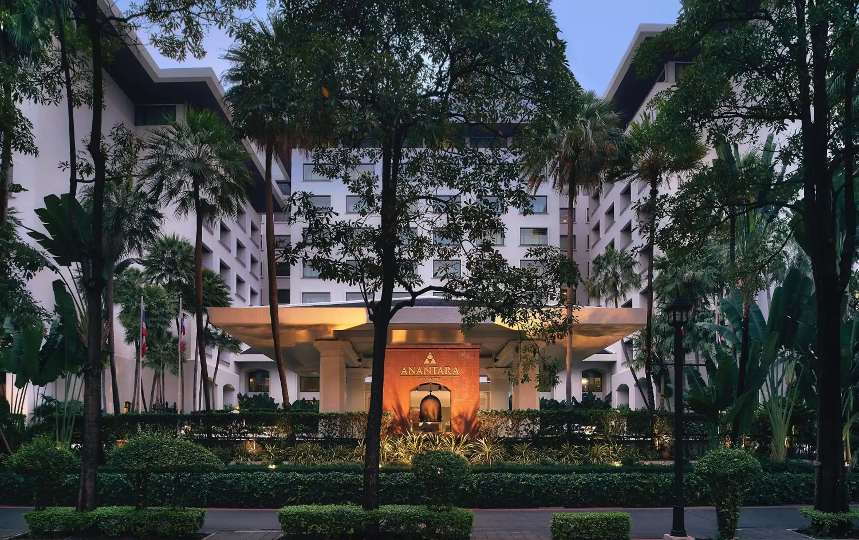 Facade/entrance, Property Building in Anantara Siam Bangkok Hotel