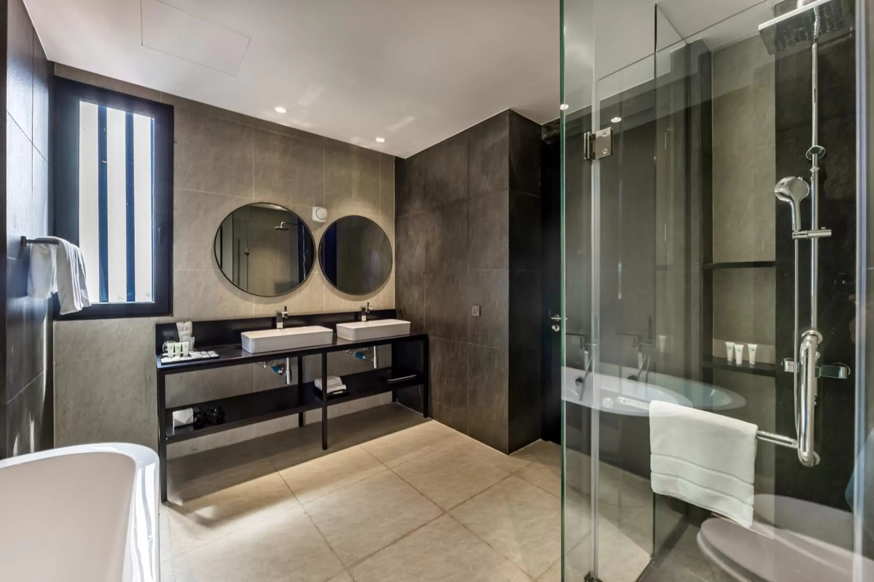 Bathroom in Luxcity Hotel & Apartment