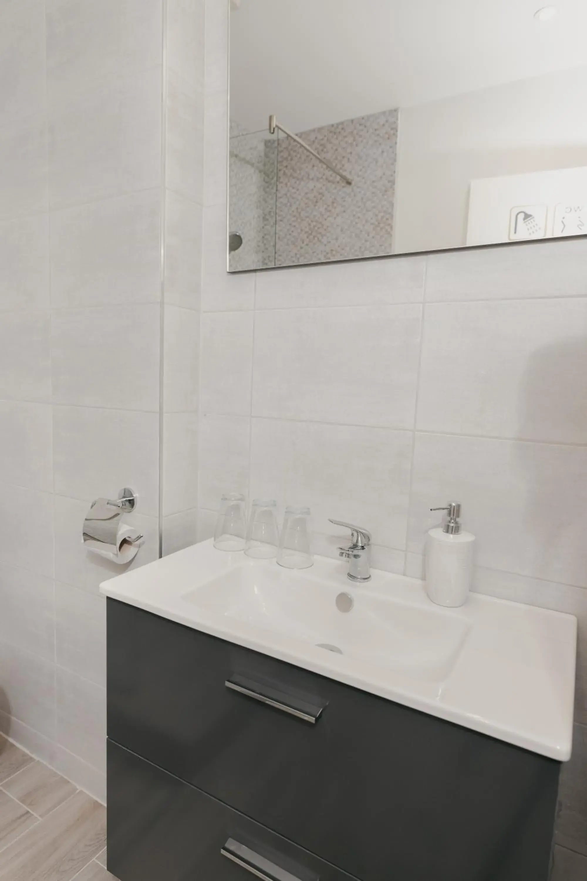 Bathroom in Homoky Hotels Bestline Hotel