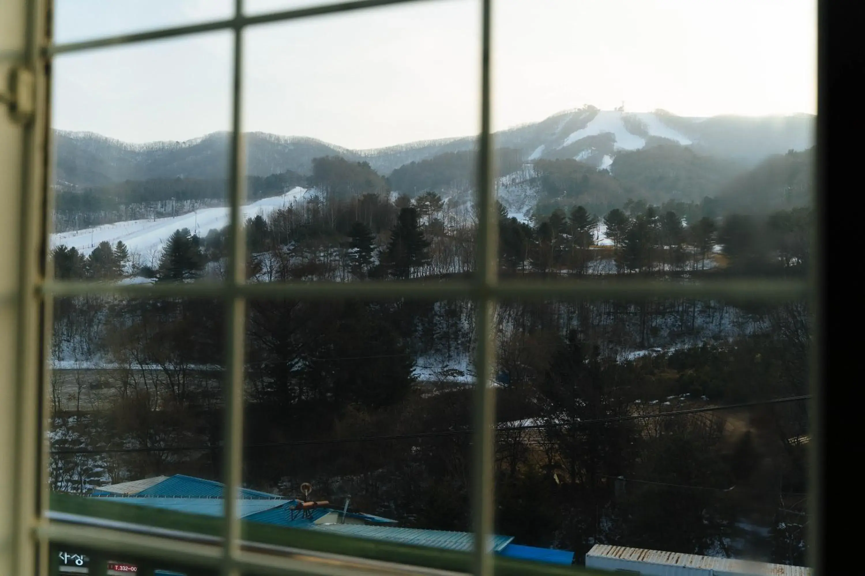 Landmark view, Winter in White Cabin