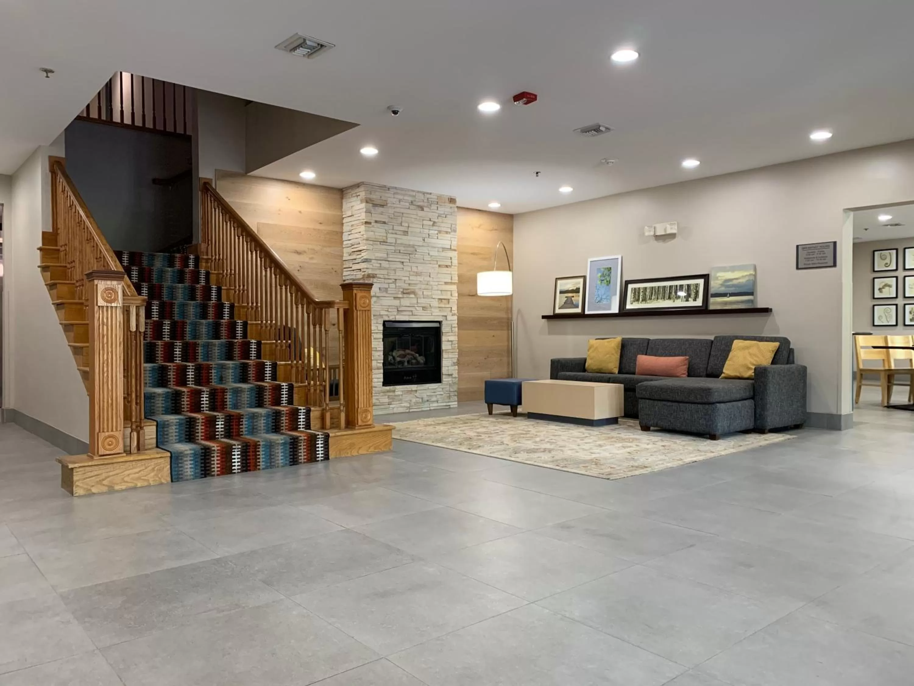 Lobby or reception in Country Inn & Suites By Radisson, Charleston North, SC