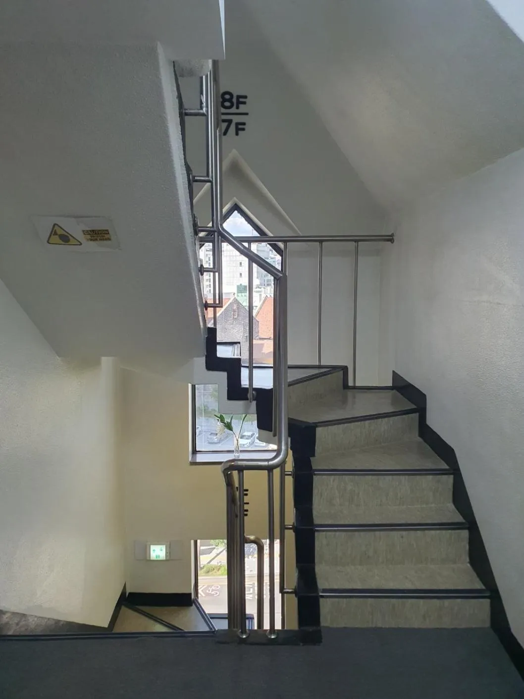 Property building in Ehwa In Myeongdong