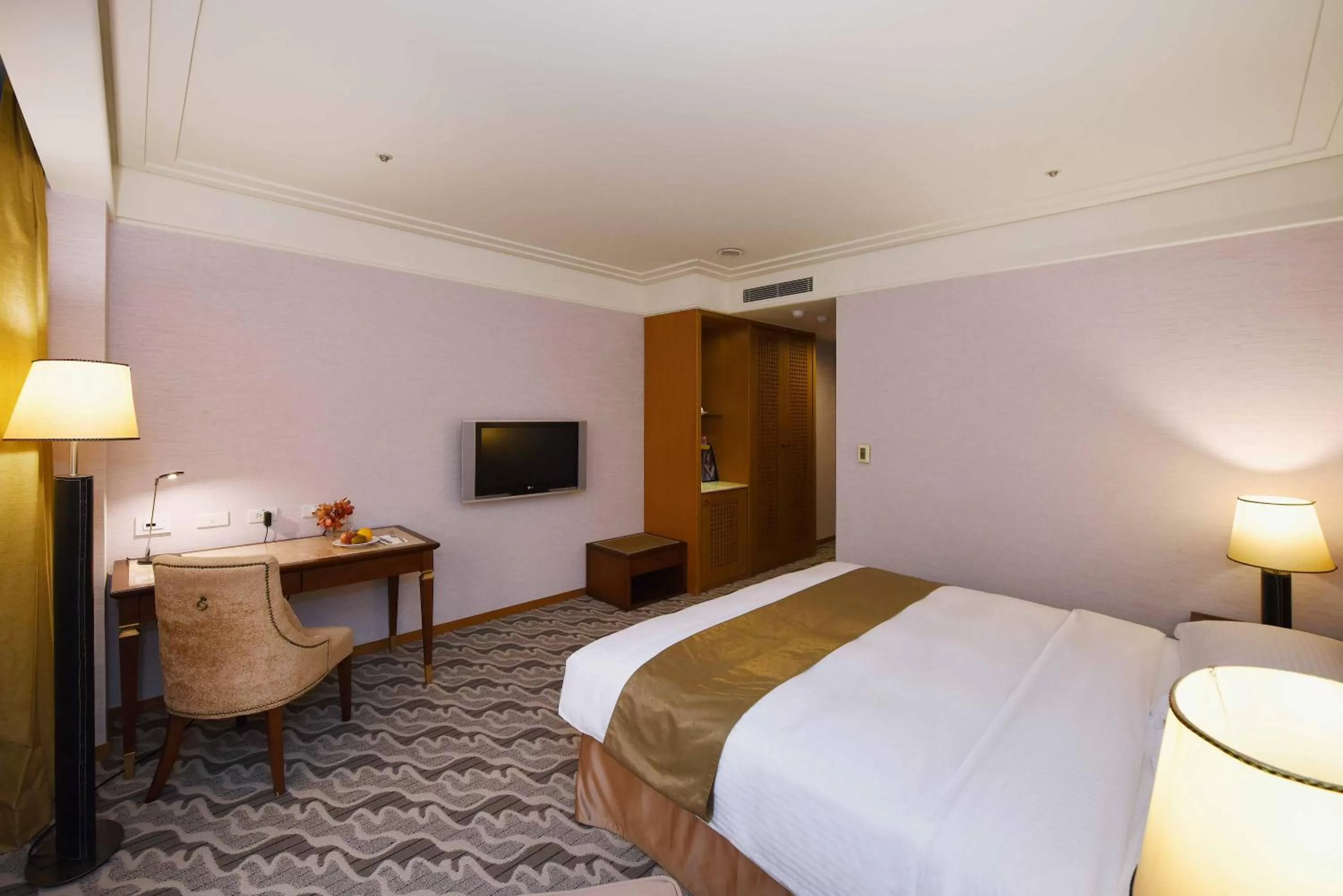 Bed in Fullon Hotel Taoyuan