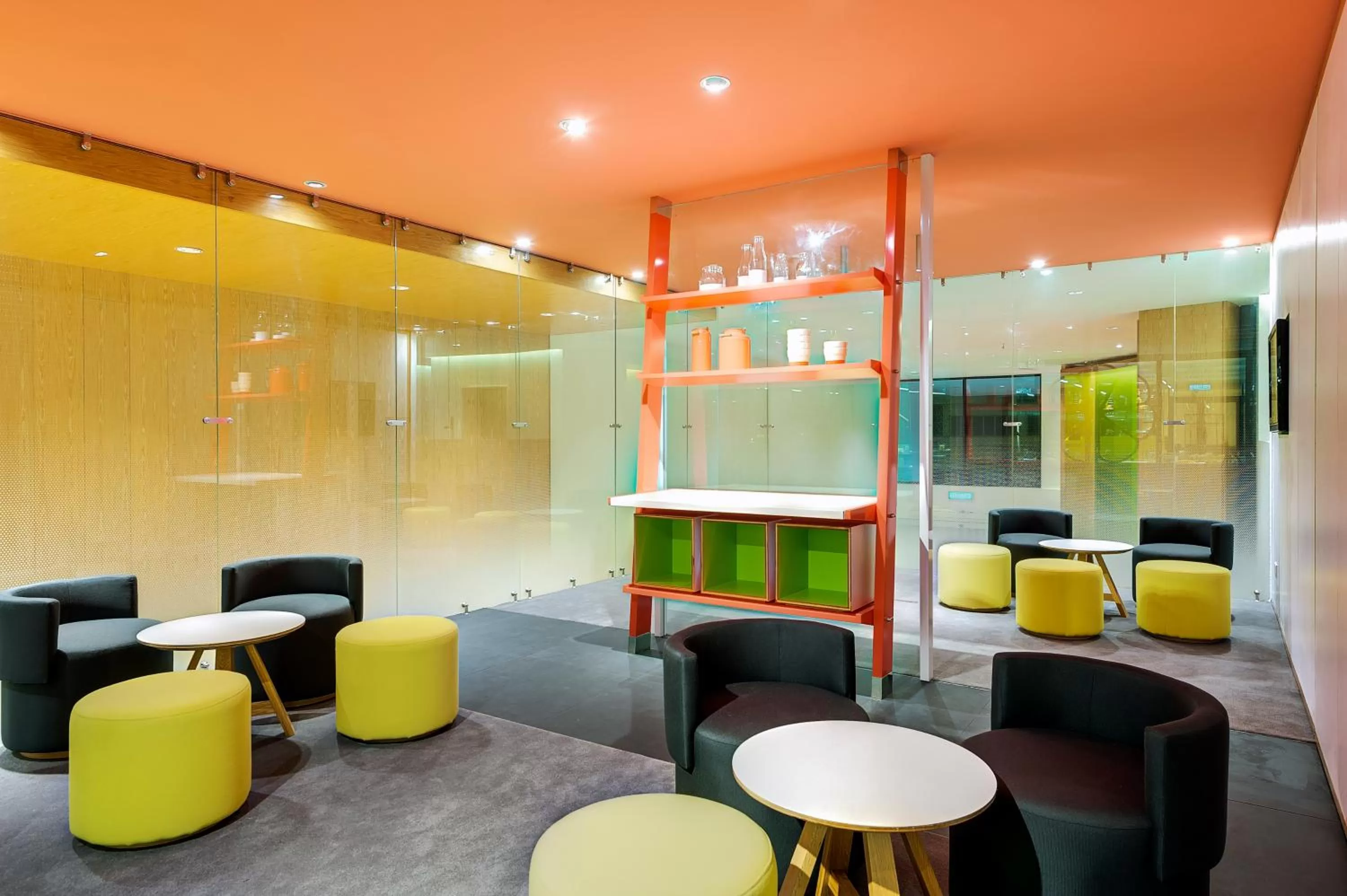 Lounge or bar in MU Hotel